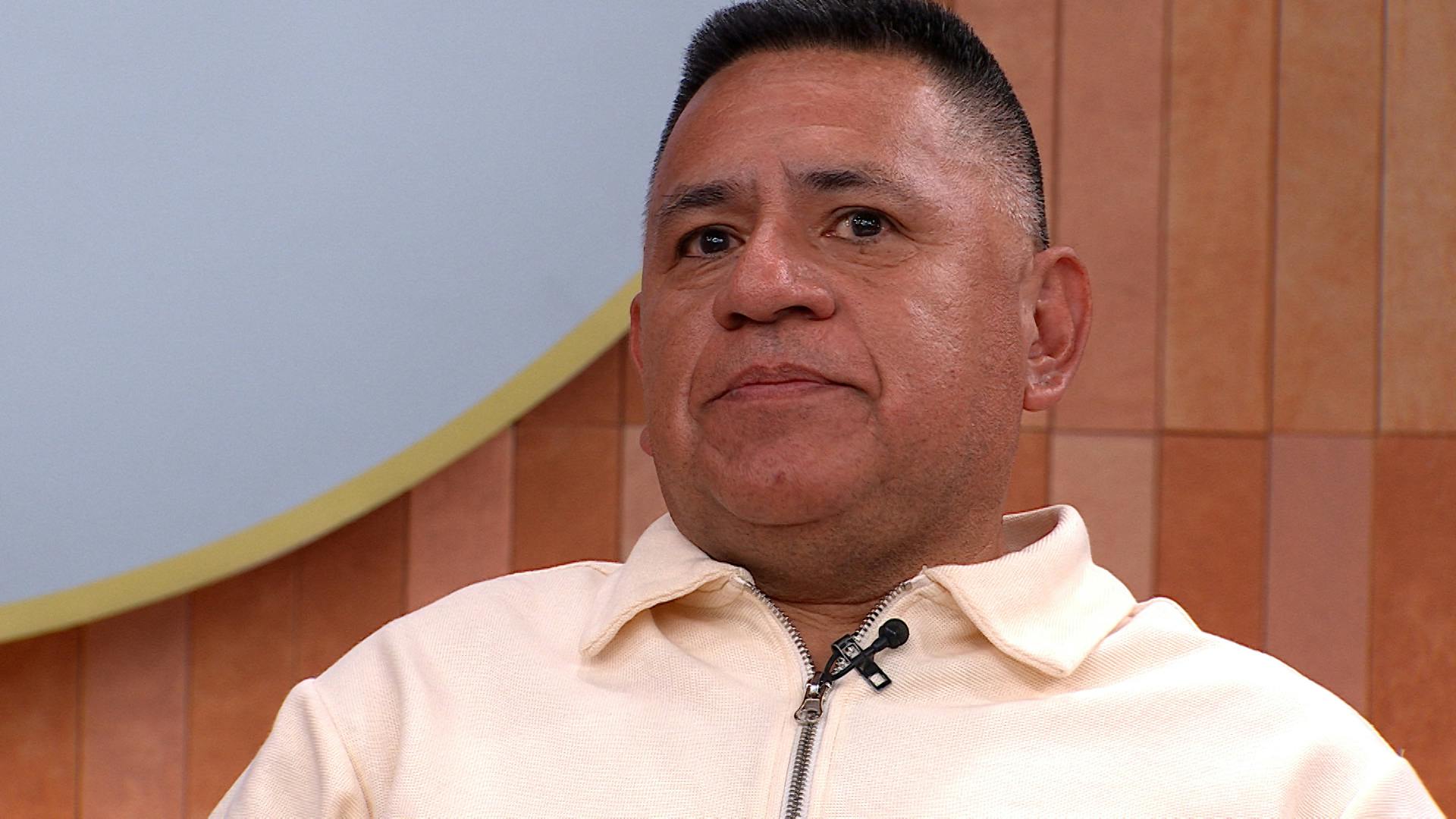 Alma se burla de su exesposo y dice que se quiere hacer la víctima al decir que fue violentado