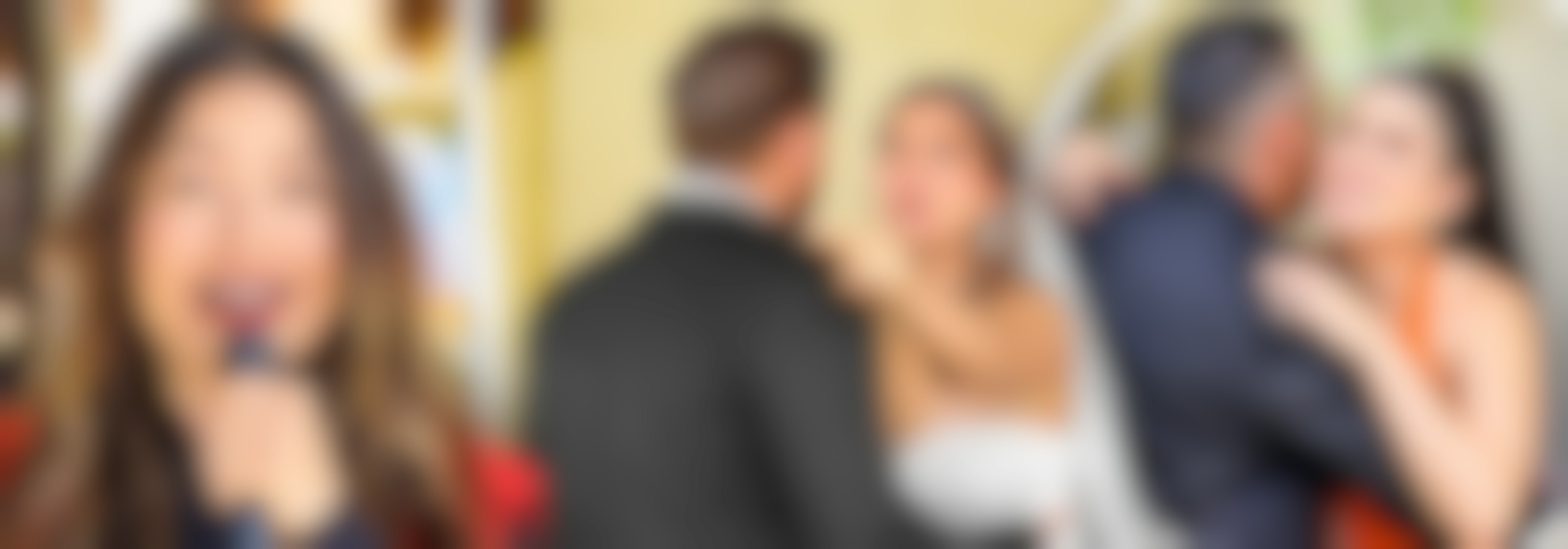 Descubrió que la novia de su papá se metía con su prometido