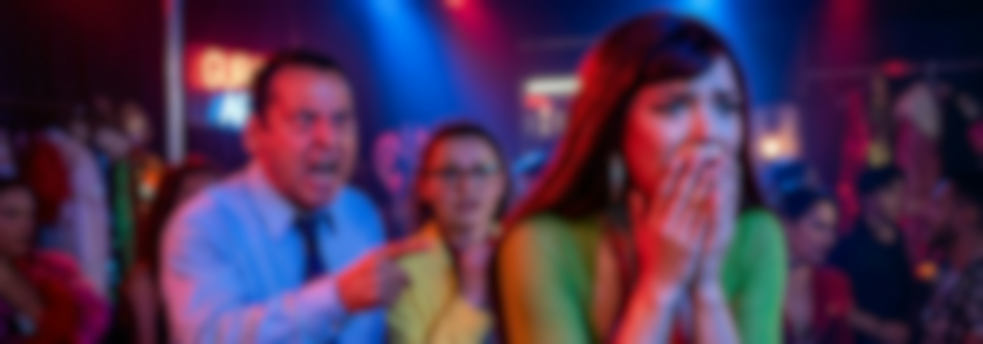 Papá descubrió que su hija maestra es bailarina de noche