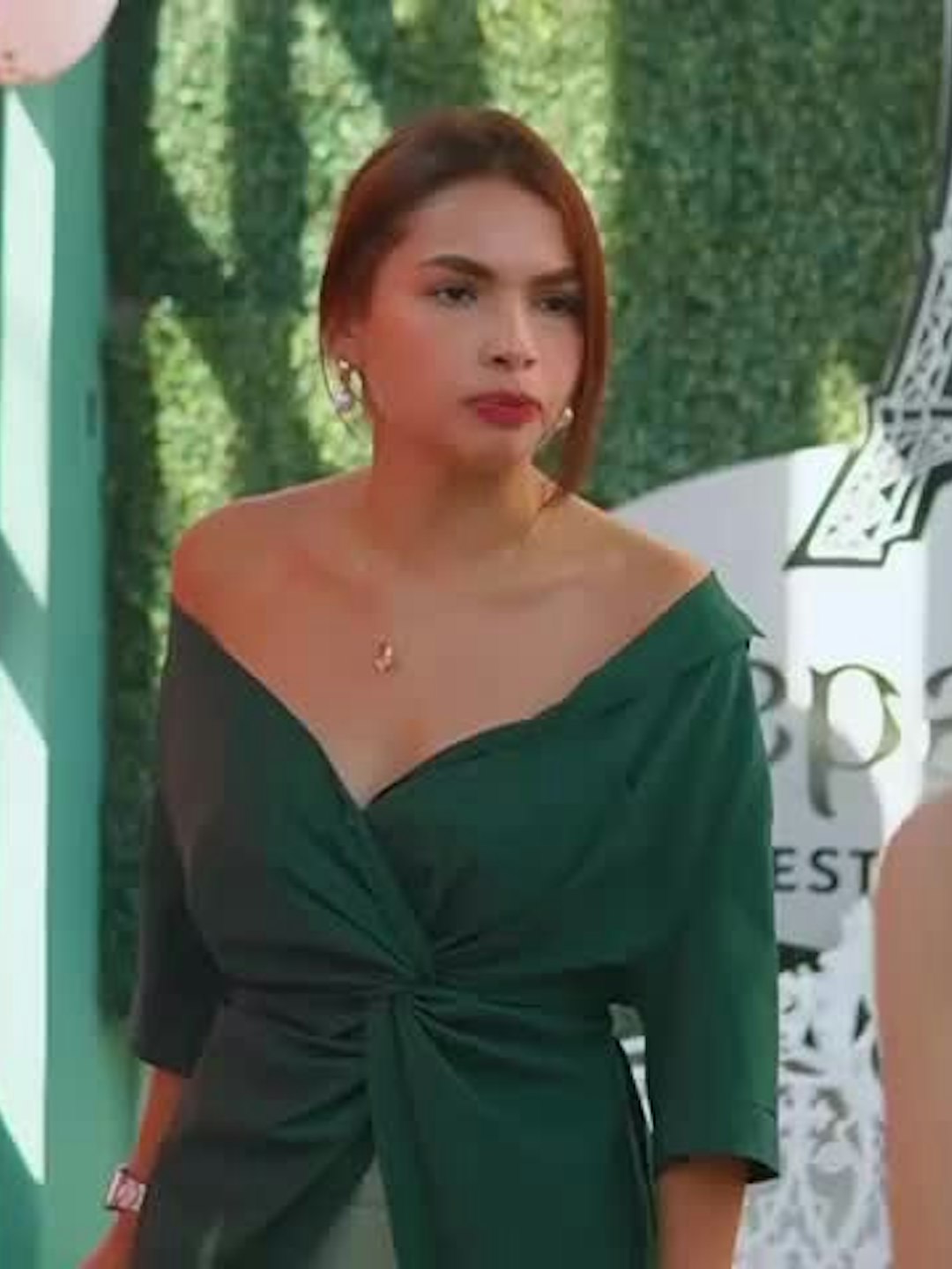 Expuso a la amante de su esposo frente a toda la escuela