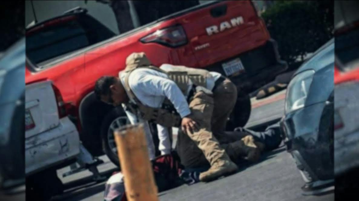 Jorge “El Diablo” Becerril reporta: Investigan incidente fatal de taxista de aplicación tras intervención de guardias de plaza de centro comercial