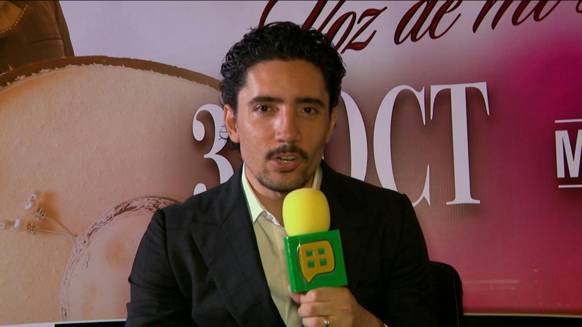 Exclusiva: Alex Fernández confirma que no será parte del volumen 2 de “Tributo al Rey Con Banda”