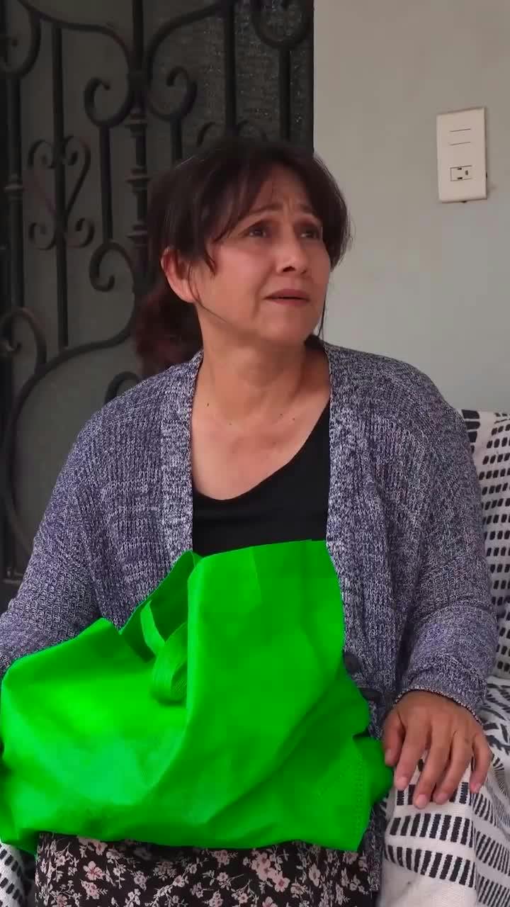 Parte 5 | Su madre se creía joven y quería quitarle el novio