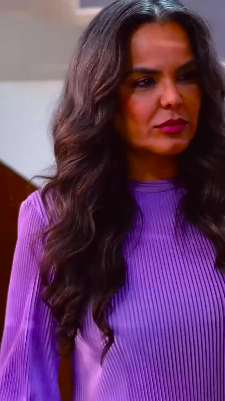 Parte 3 | Su mamá la obligó se ser modelo, para cumplir su sueño frustrado