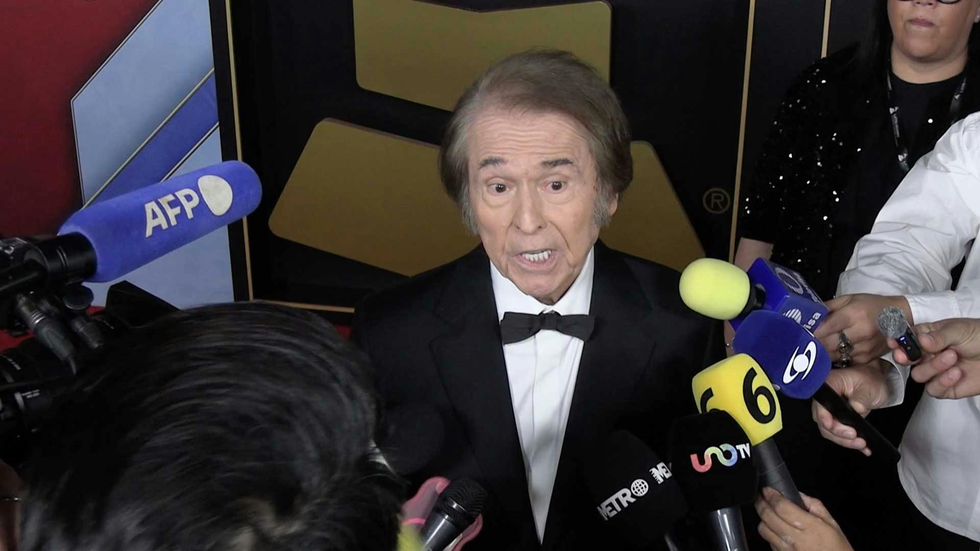 "¡Como 10!”, Raphael es nombrado Persona del Año por los Latin Grammy