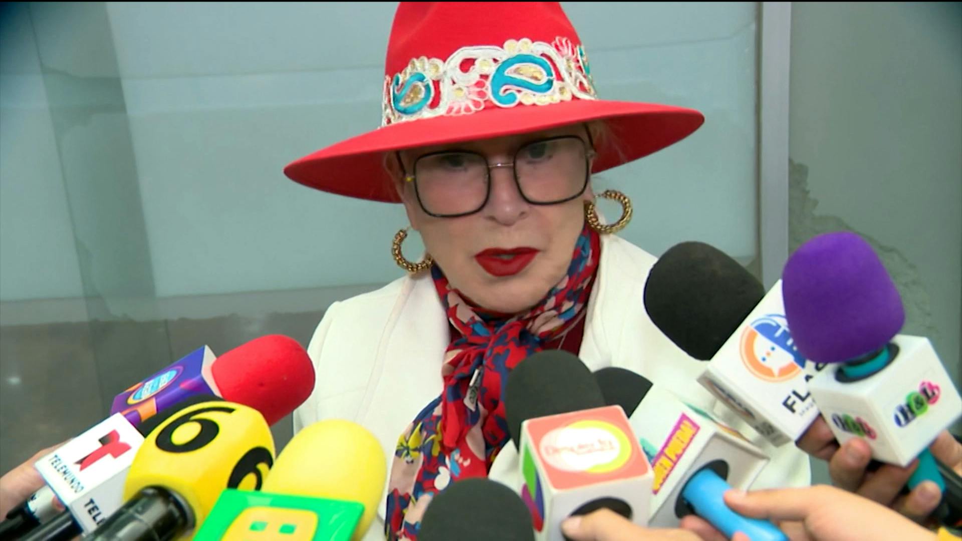 “Esta desquiciada": Laura Zapata habla sobre Imelda Tuñón y le dice que se ponga a trabajar