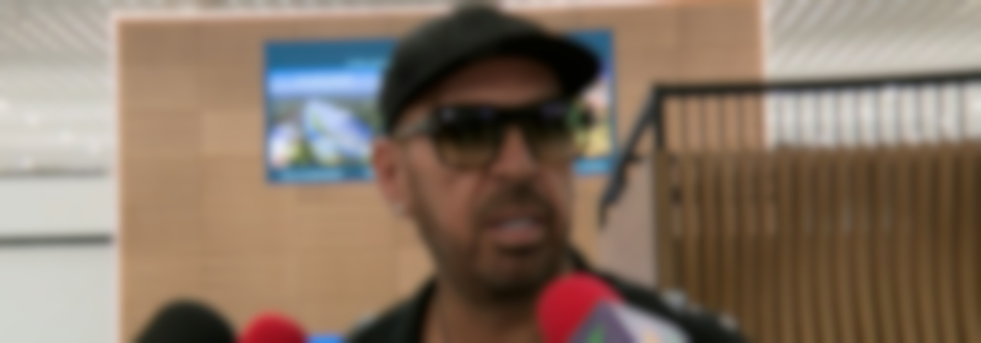 Jorge D’Alessio reacciona molesto al supuesto distanciamiento con su esposa Marichelo
