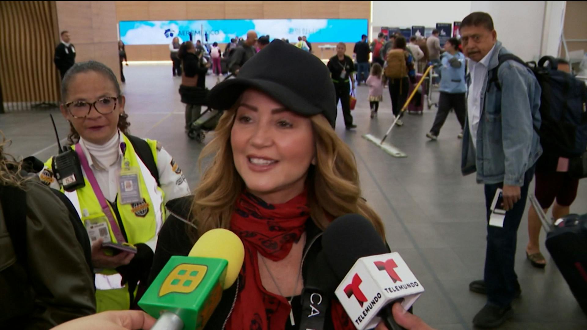 Andrea Legarreta y Erik Rubin vacacionan juntos; ¿qué pasó con sus respectivas parejas?
