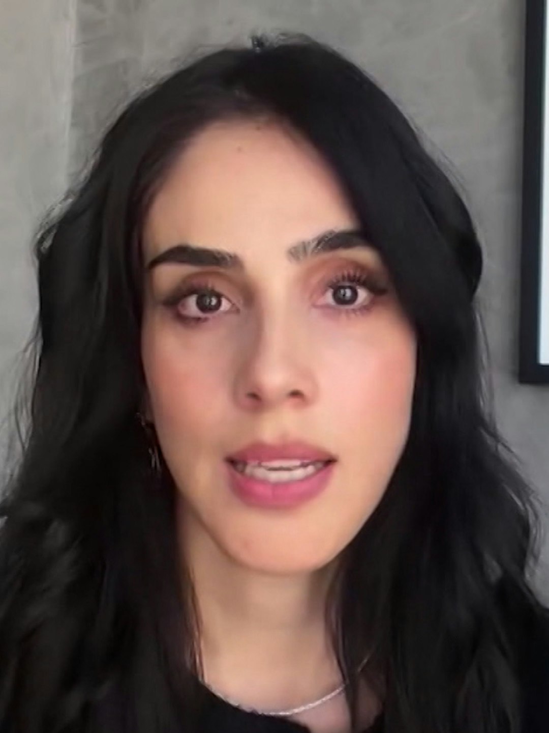 Sandra Echeverría es denunciada por presunta extorsión y delincuencia organizada: esto se sabe