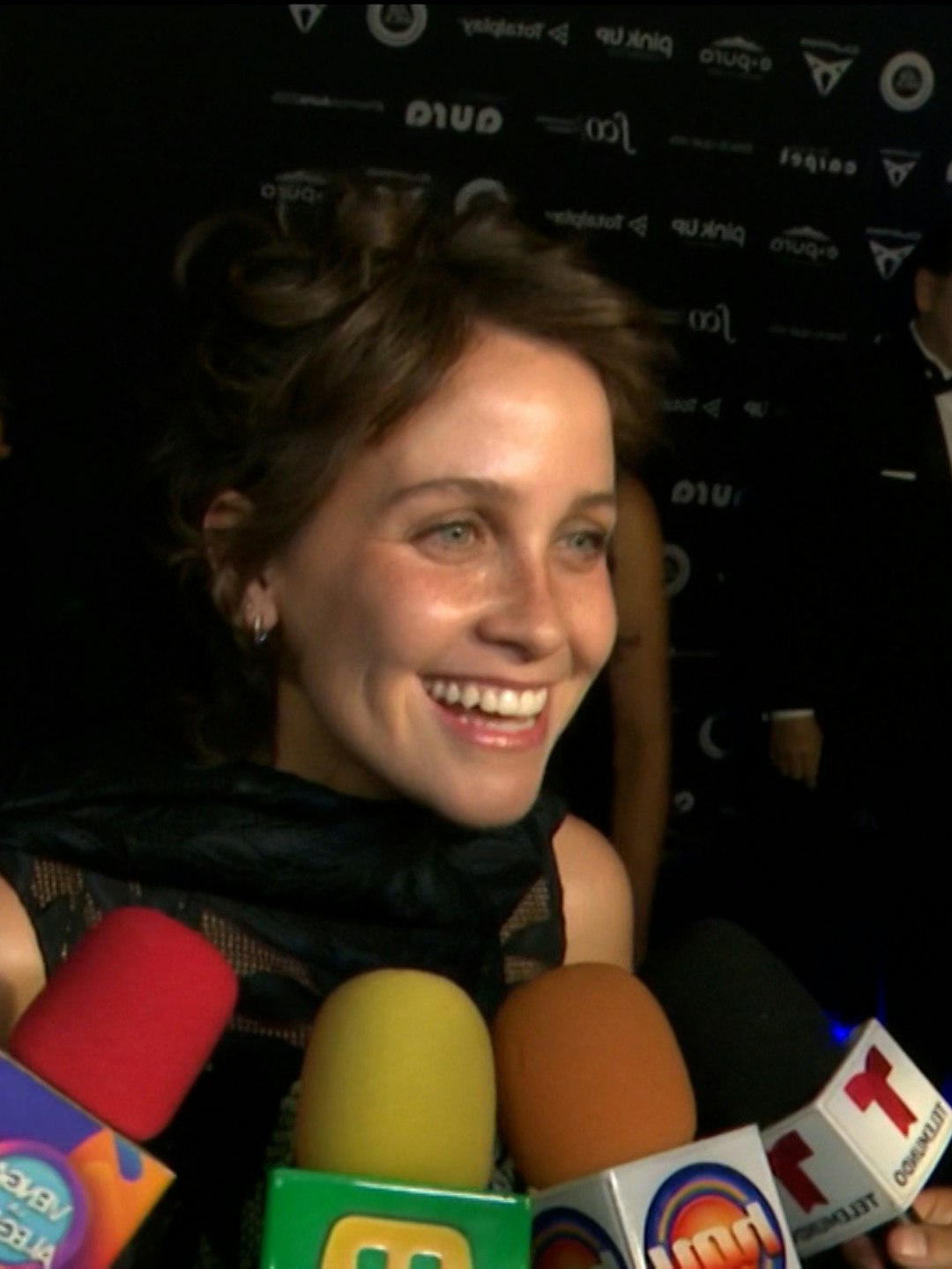 Natasha Dupeyron se une a la lista de famosos que ingresan a la Universidad