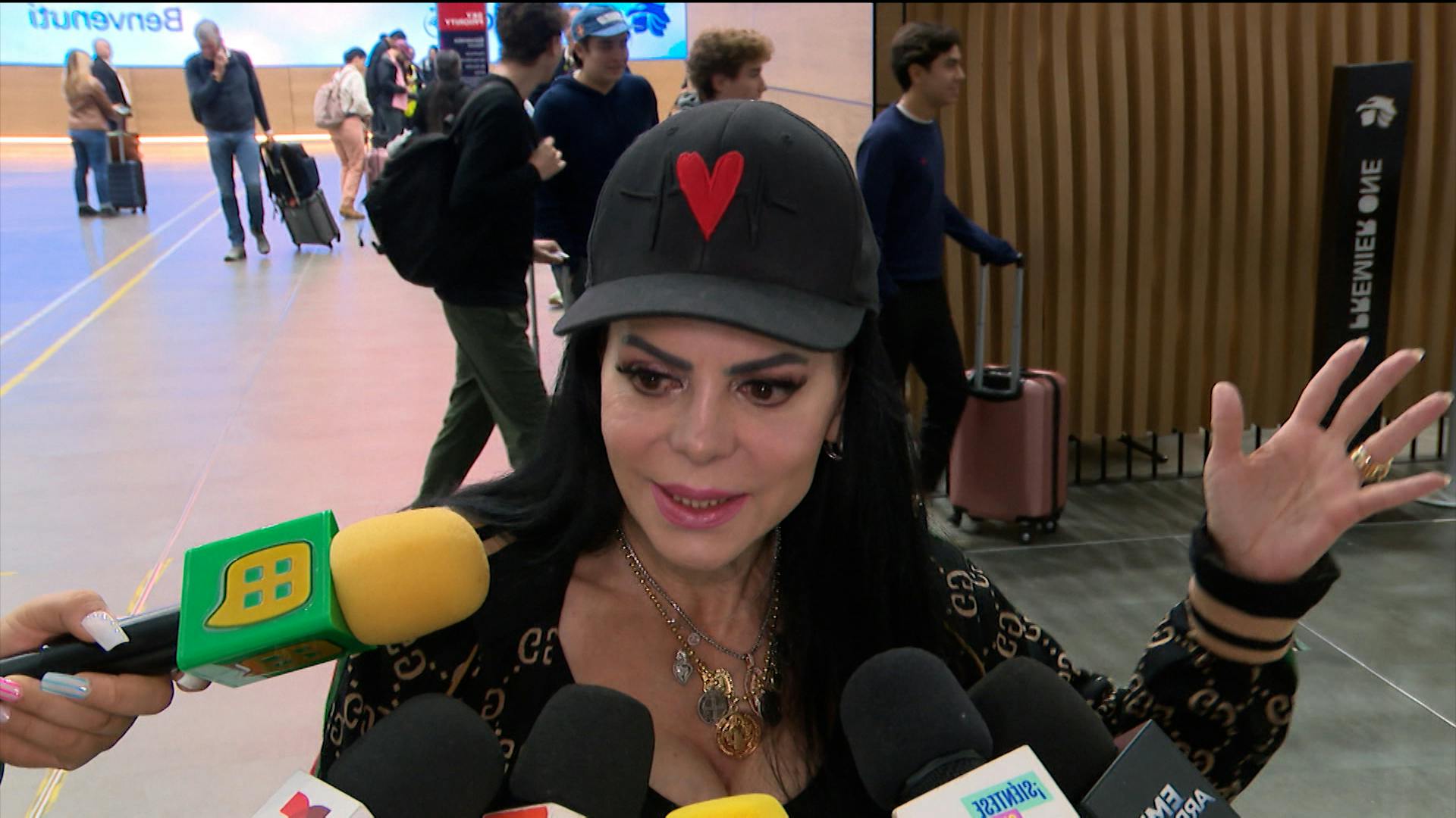 “¿Con qué va a pagar?”: Maribel Guardia alerta sobre el costo de los abogados en la disputa de Imelda Garza por la herencia de José Julián