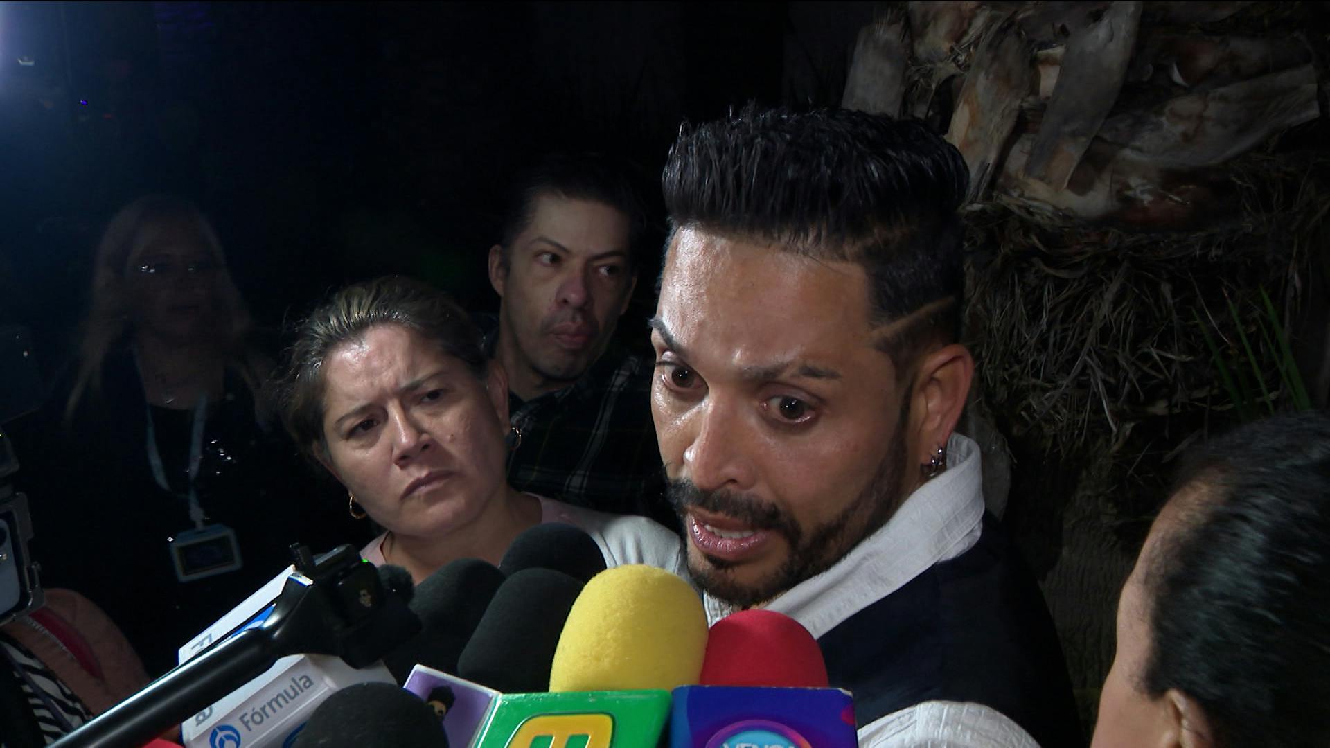 Omar Suárez descarta una colaboración con Aylín Mújica: “Está muy concentrada en lo que está haciendo”