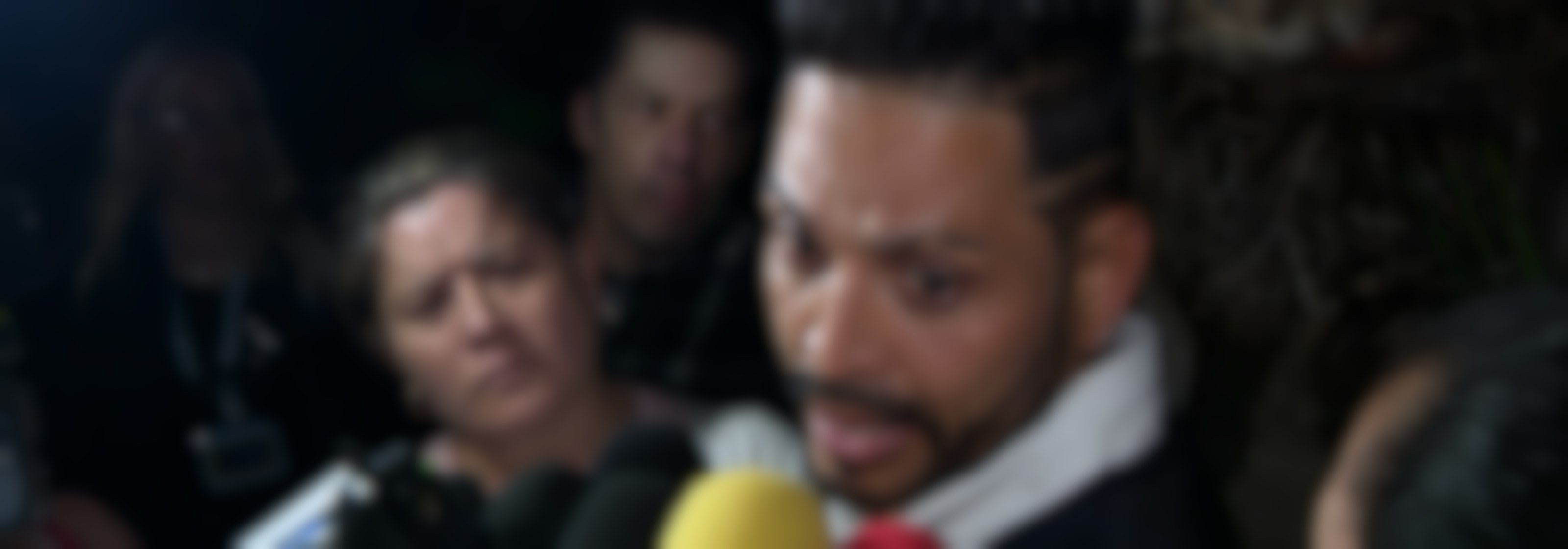 Omar Suárez descarta una colaboración con Aylín Mújica: “Está muy concentrada en lo que está haciendo”