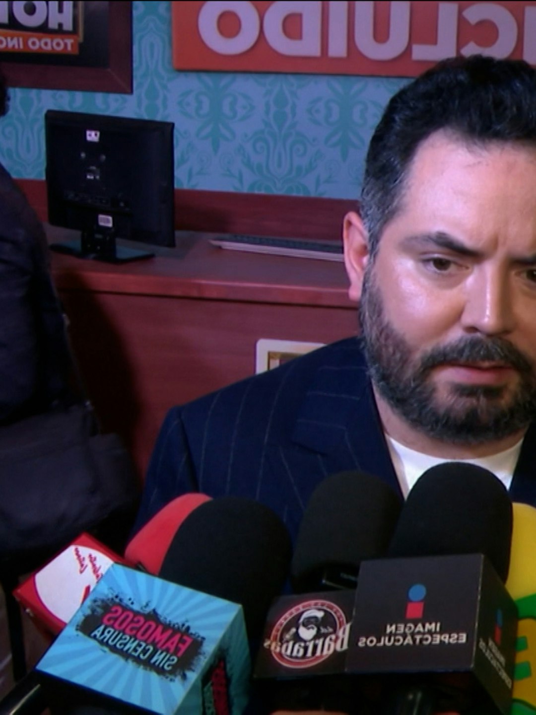 ¡José Eduardo Derbez reaparece con Paola Dalay tras rumores de separación!