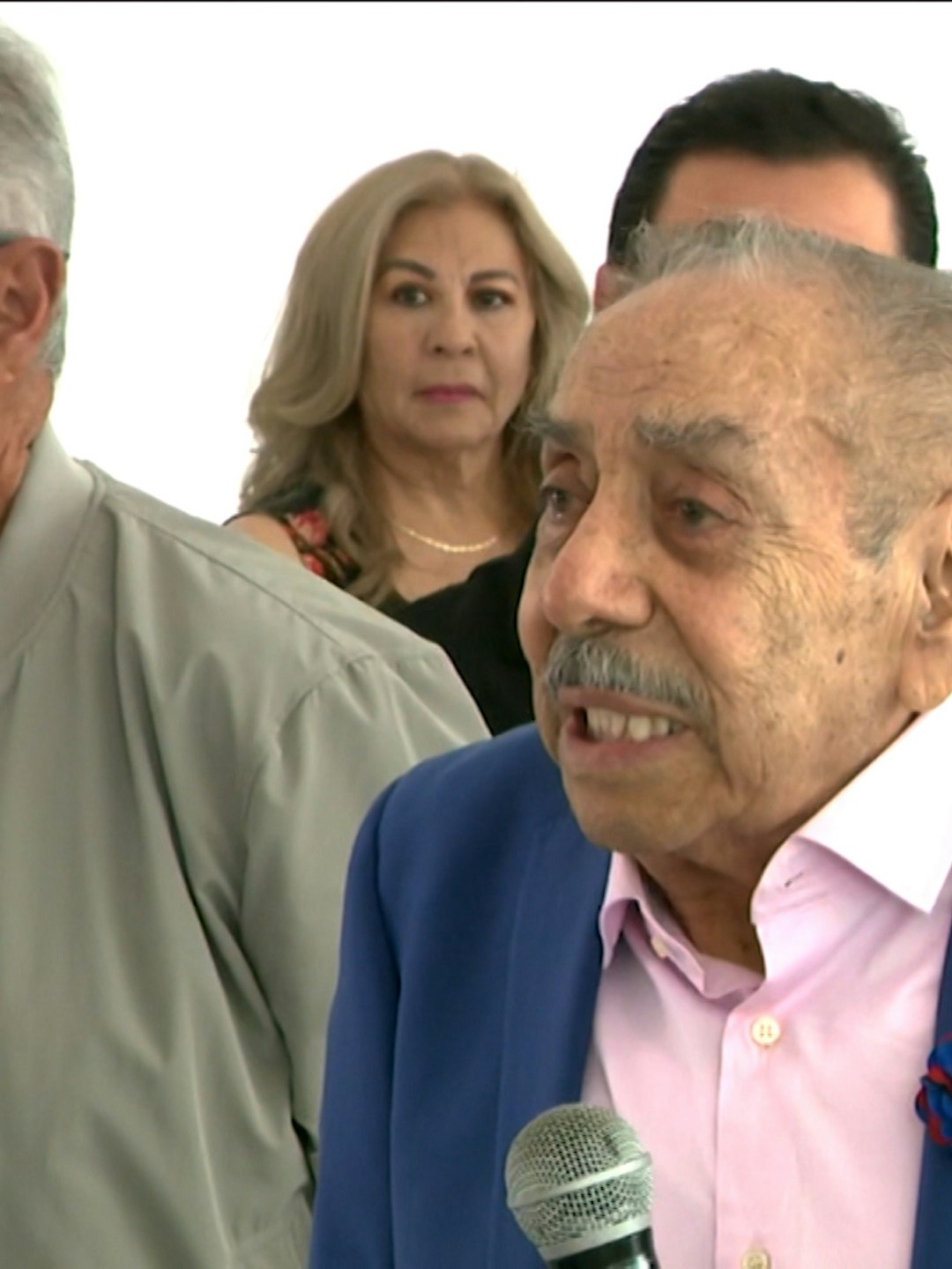 Lalo “El Mimo” celebra su cumpleaños número 90: “Sin ellos no hubiera podido seguir”