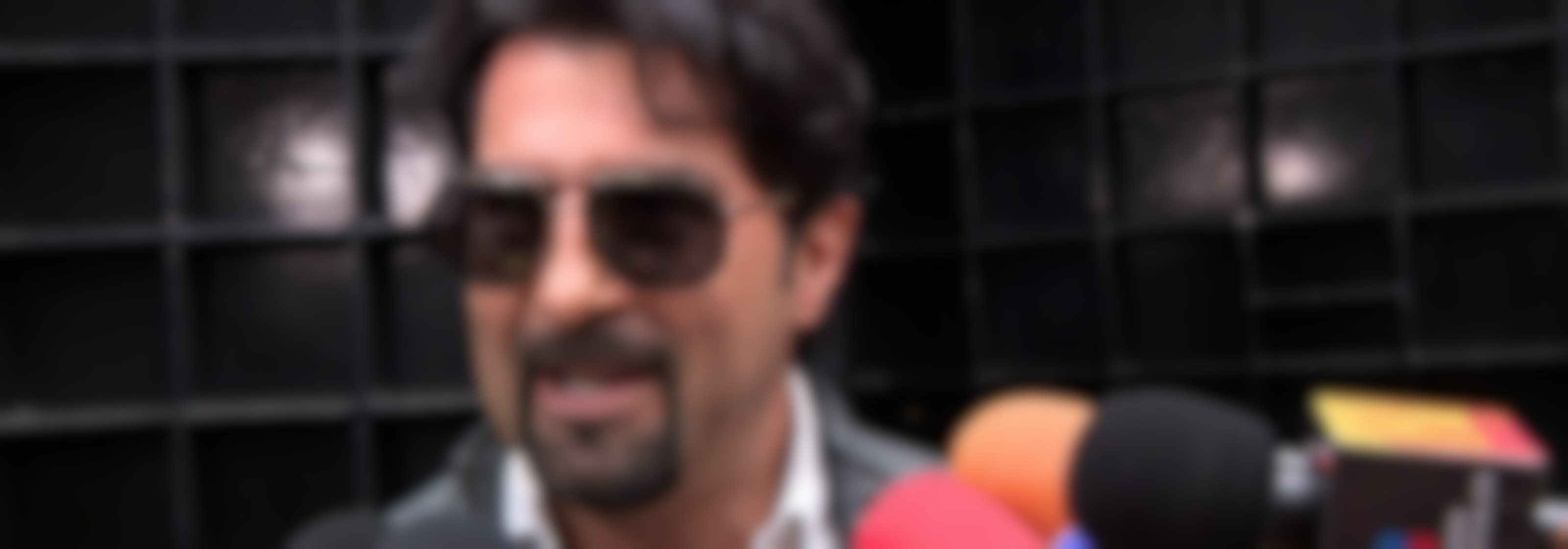 Arturo Carmona será abuelo y revela lo que sabe del bebé que espera Melanie Carmona
