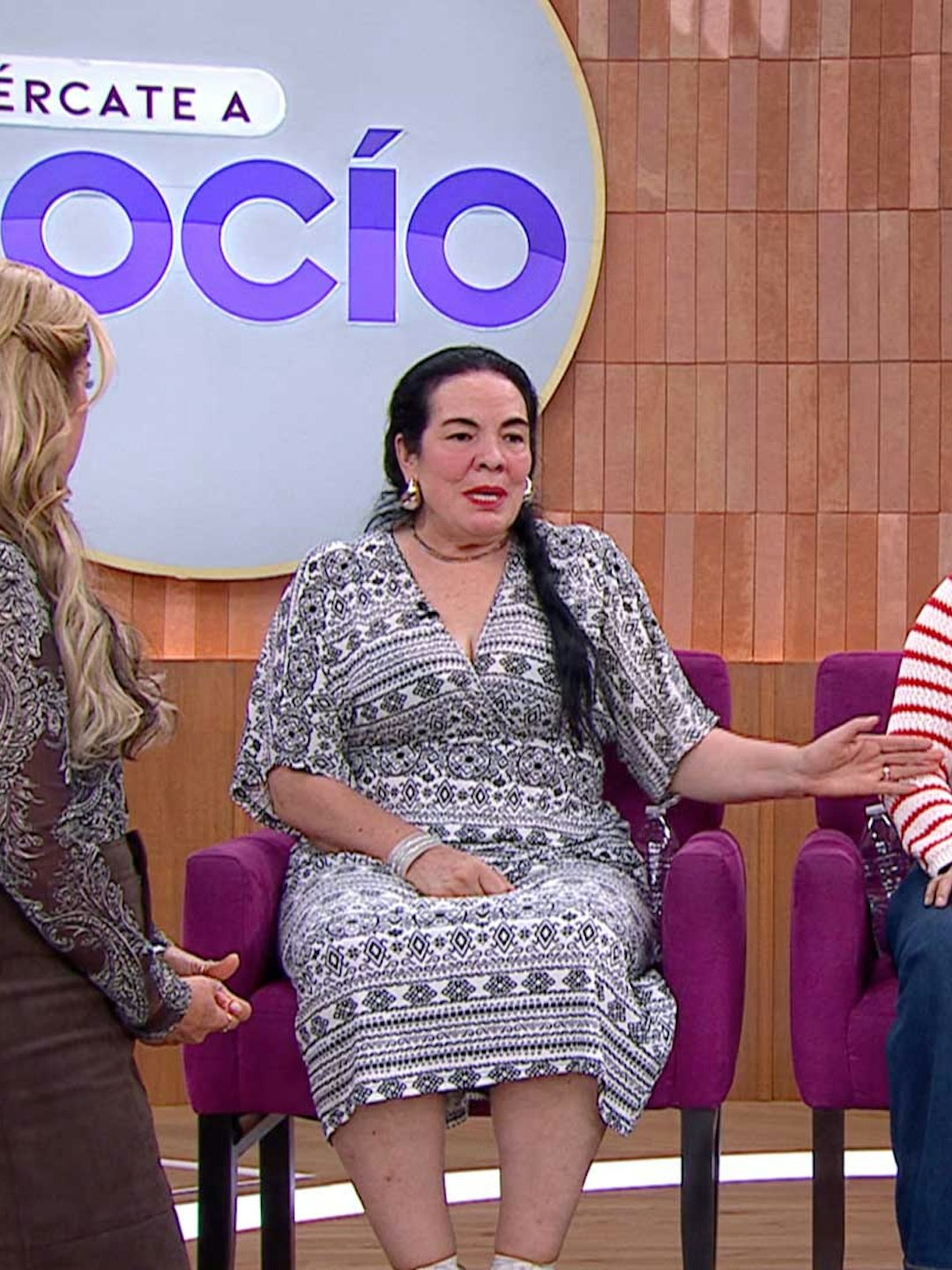 Se enamoró de un inútil | Programa del 21 de octubre 2025