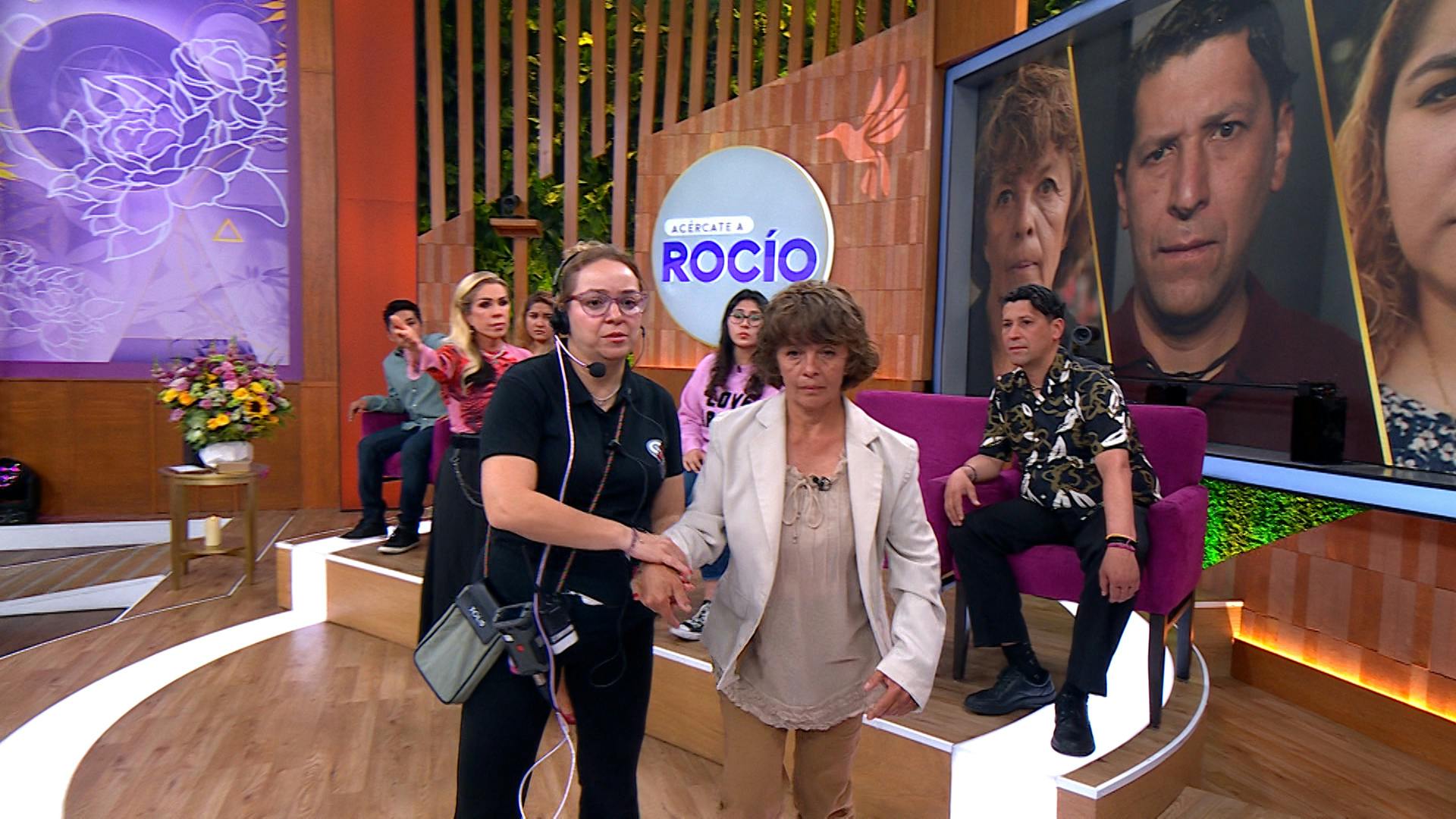A él lo defiende y yo en la calle | Programa del 3 de junio 2026 de Acércate a Rocío