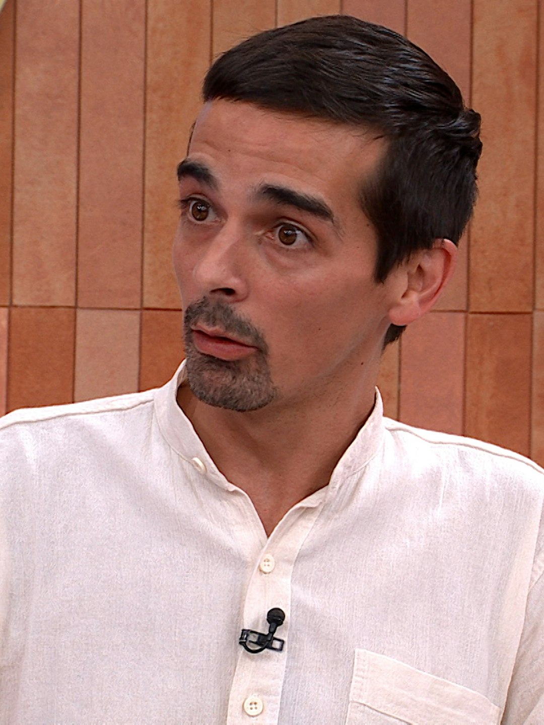 ¡Vive en la podredumbre! Mariano se alejó de su ex por cochina