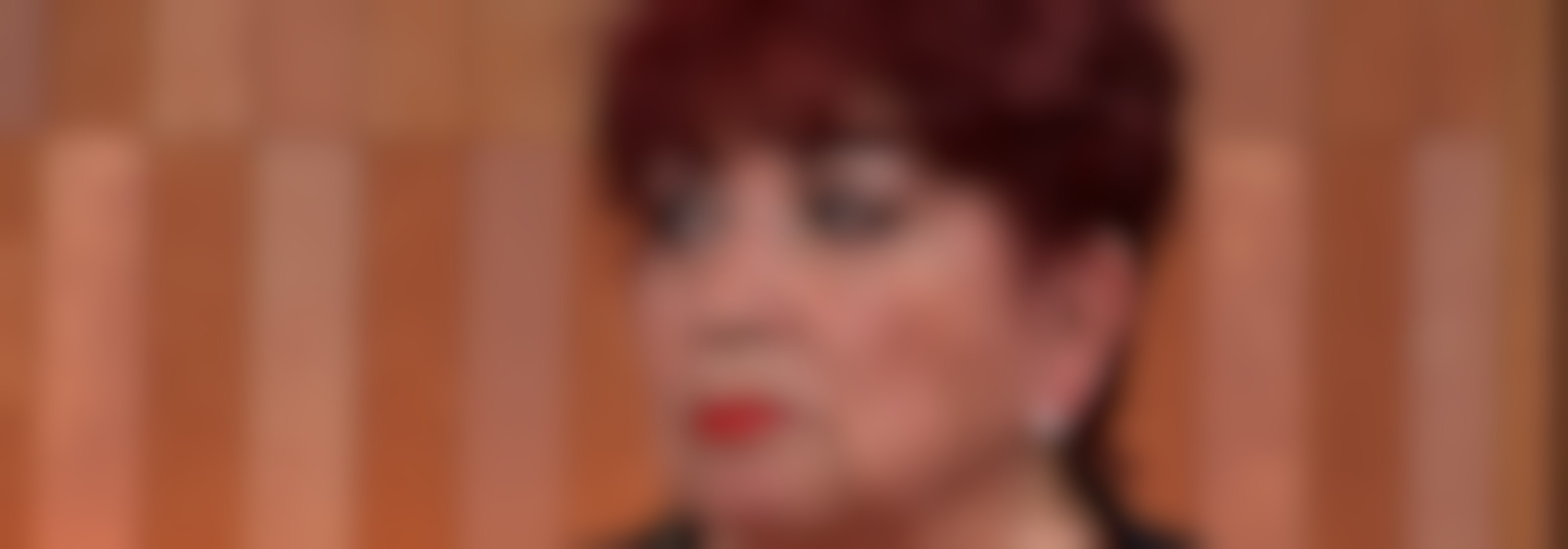 ¡Quiere bisnietos! Yolanda quiere que su nieto salga con una jovencita pulcra