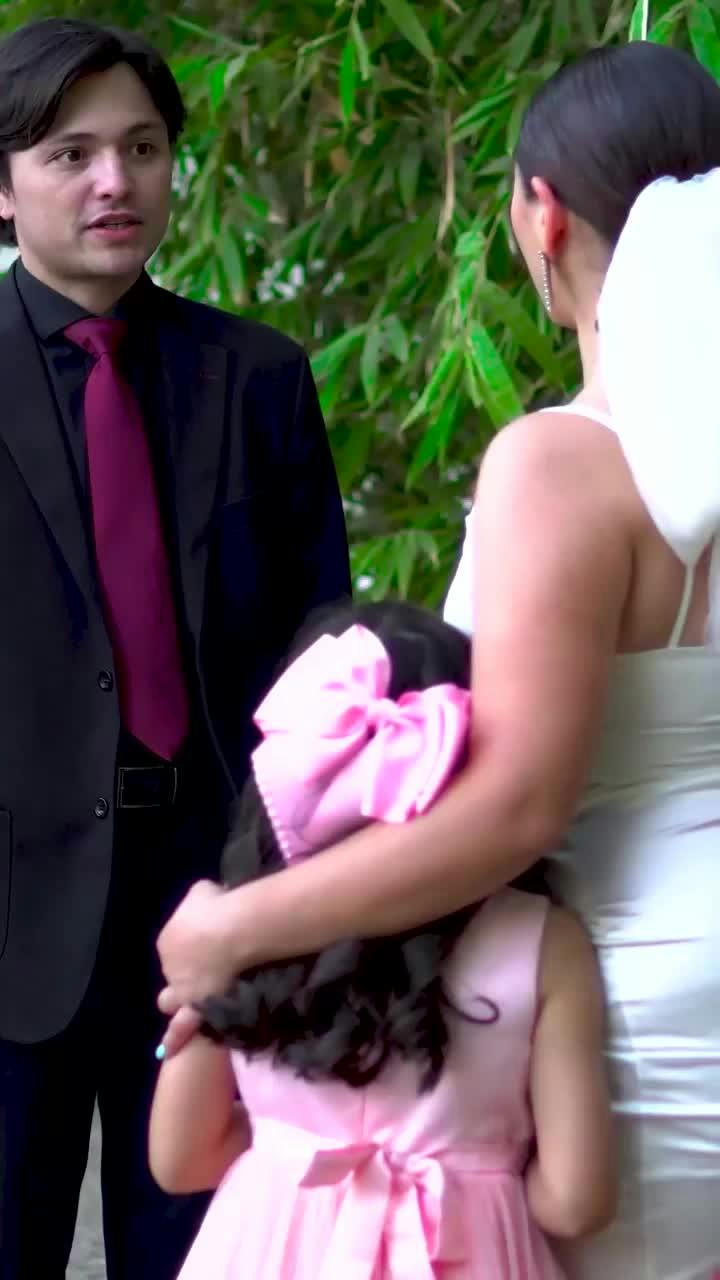 Parte 2 | La amante de su esposo le arruinó su vestido de novia