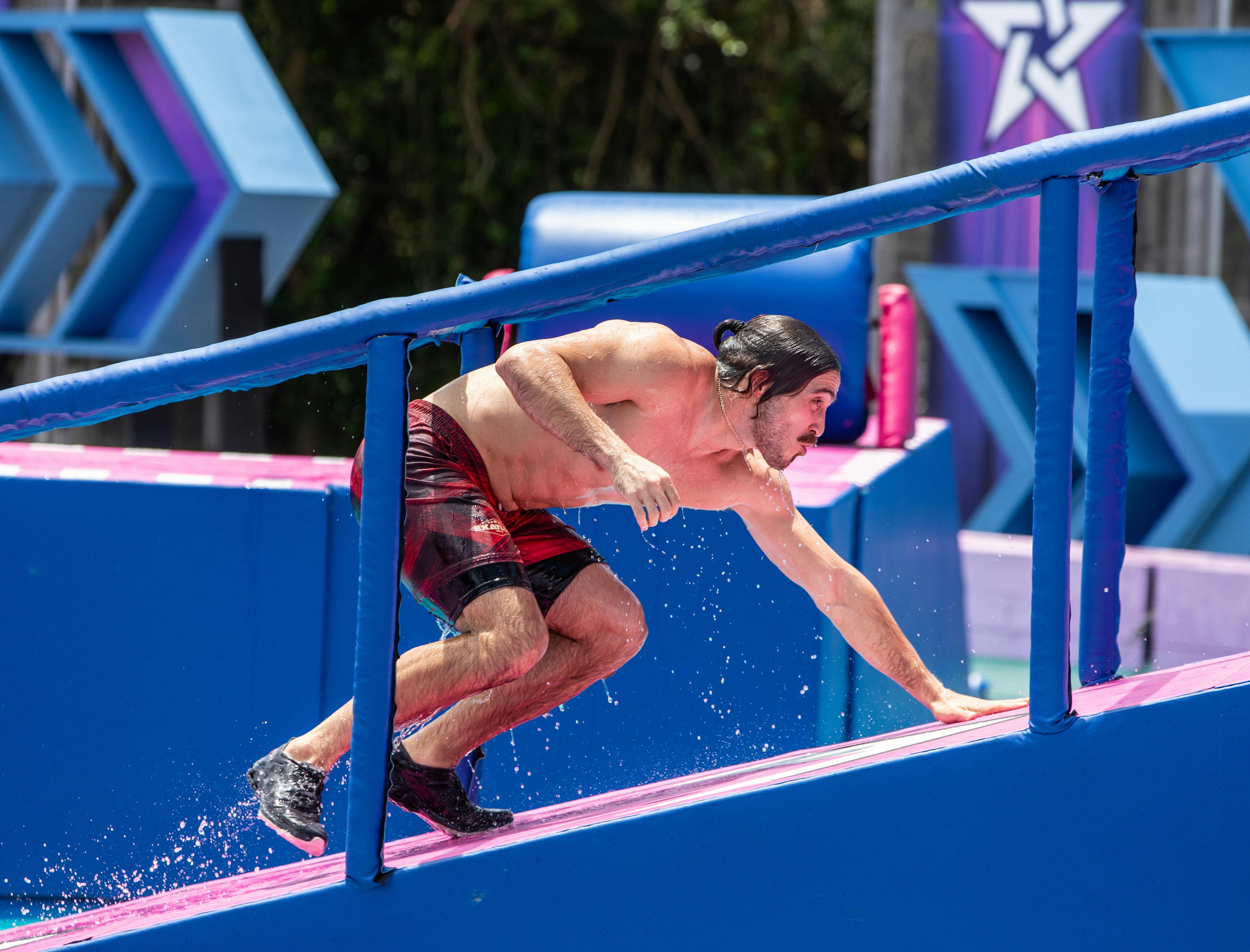 El Juego por la Ventaja inicia en la tercera semana de Exatlón México; la lluvia sorprende a los atletas en el circuito