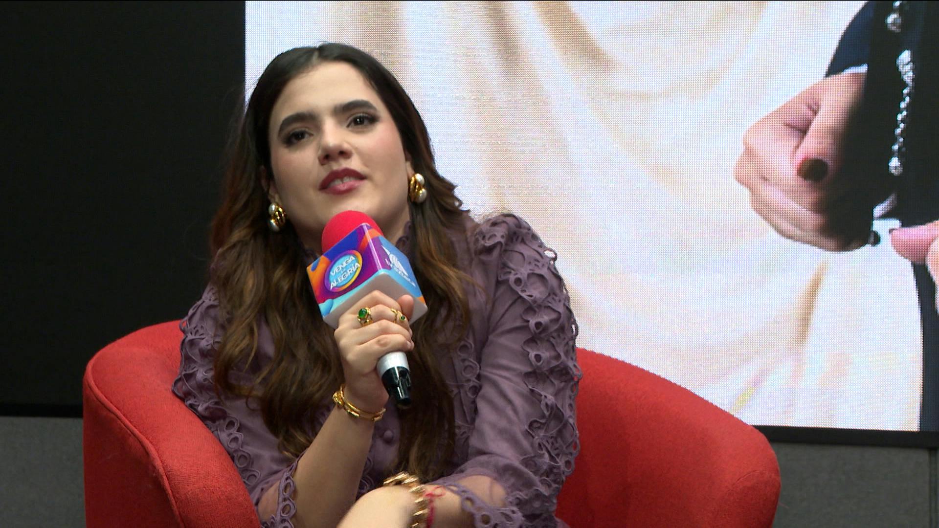 "¡Cristian Castro, márcame!”, Camila Fernández lanza un mensaje directo al ‘Gallito Feliz”