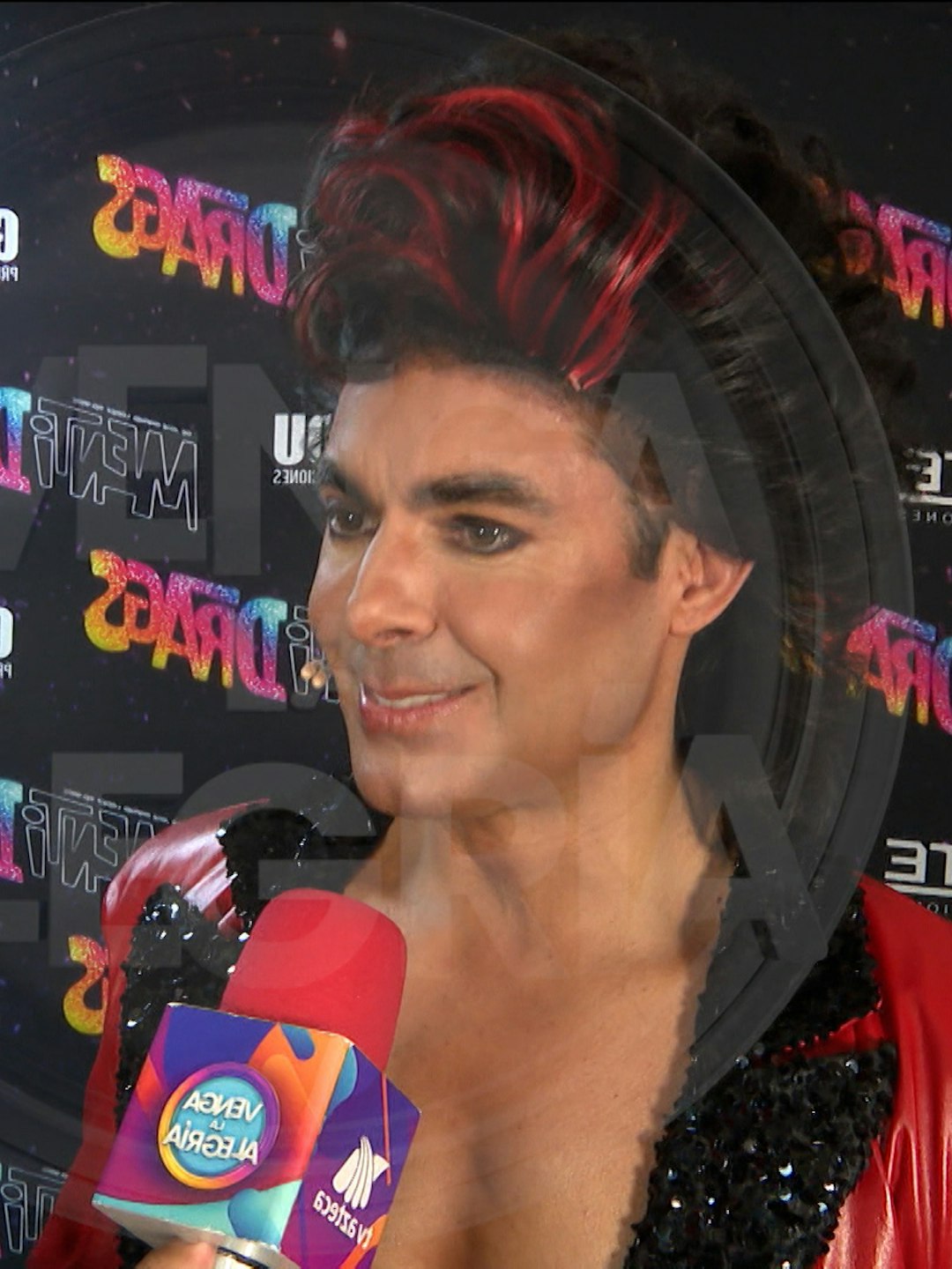 ¡Así se transforma Ernesto D’Alessio en Emmanuel para Mentidrags!