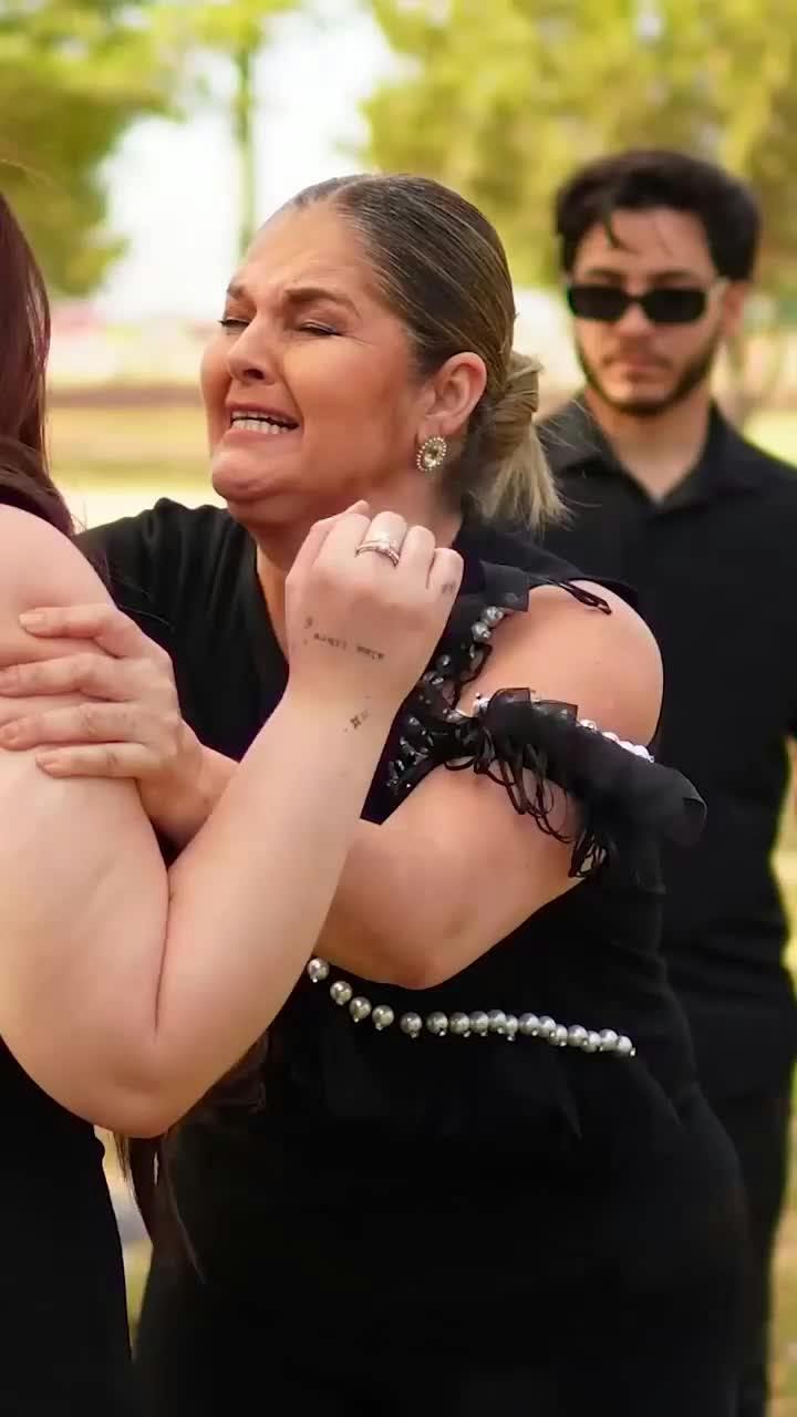 Parte 8 | Millonario fingio su funeral para salvarse de su hermana