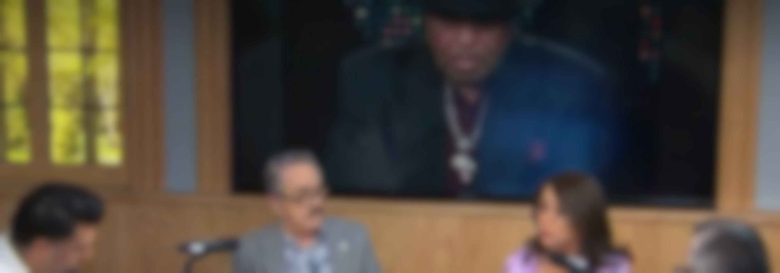 Hijos famosos y papás managers, segunda parte: desde Selena Quintanilla hasta Christian Nodal