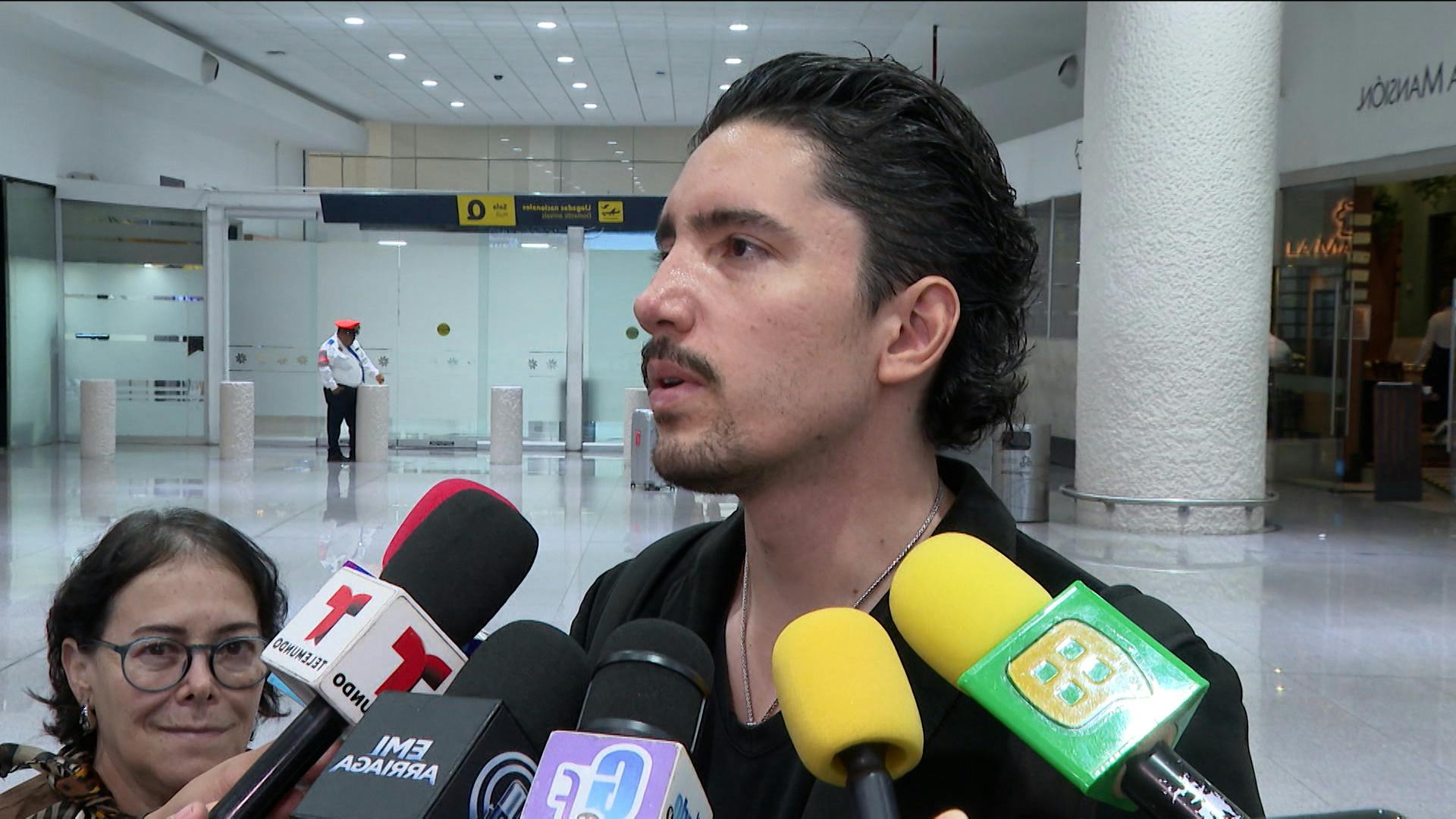 ¡Crece la dinastía! Alex Fernández ‘destapa’ a dos miembros de su familia como cantantes