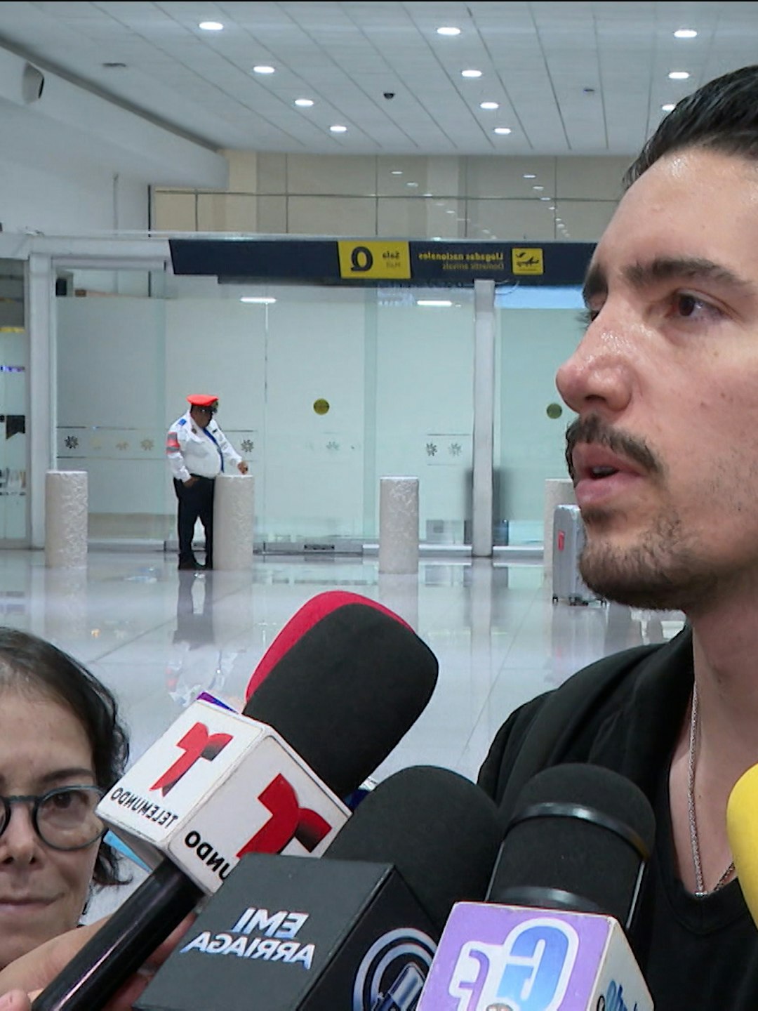 ¡Crece la dinastía! Alex Fernández ‘destapa’ a dos miembros de su familia como cantantes