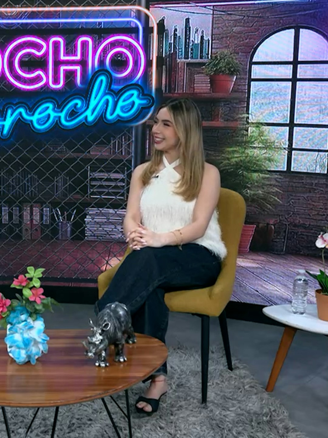 Karen Torres habla sobre su experiencia al trabajar junto a Joaquín Cosío para el doblaje de “Gungo y los Juegos Cavernícolas”