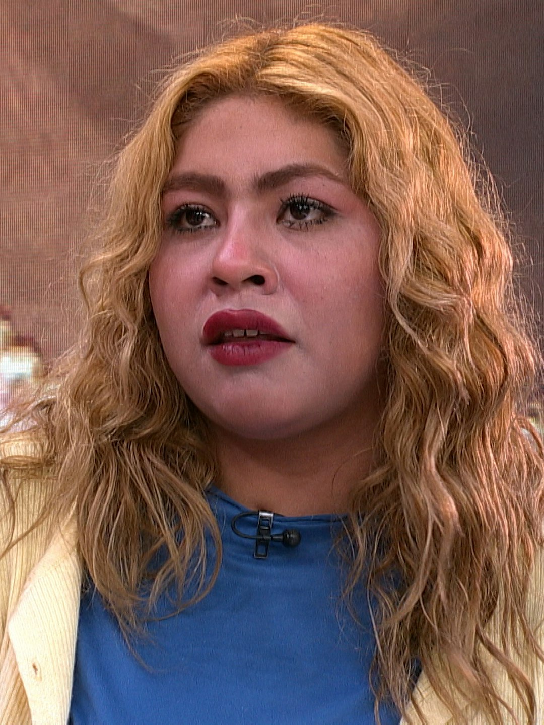 ¡La acompaña en su duelo! Ana sale de fiesta con su mamá, pero niega que sean irresponsables