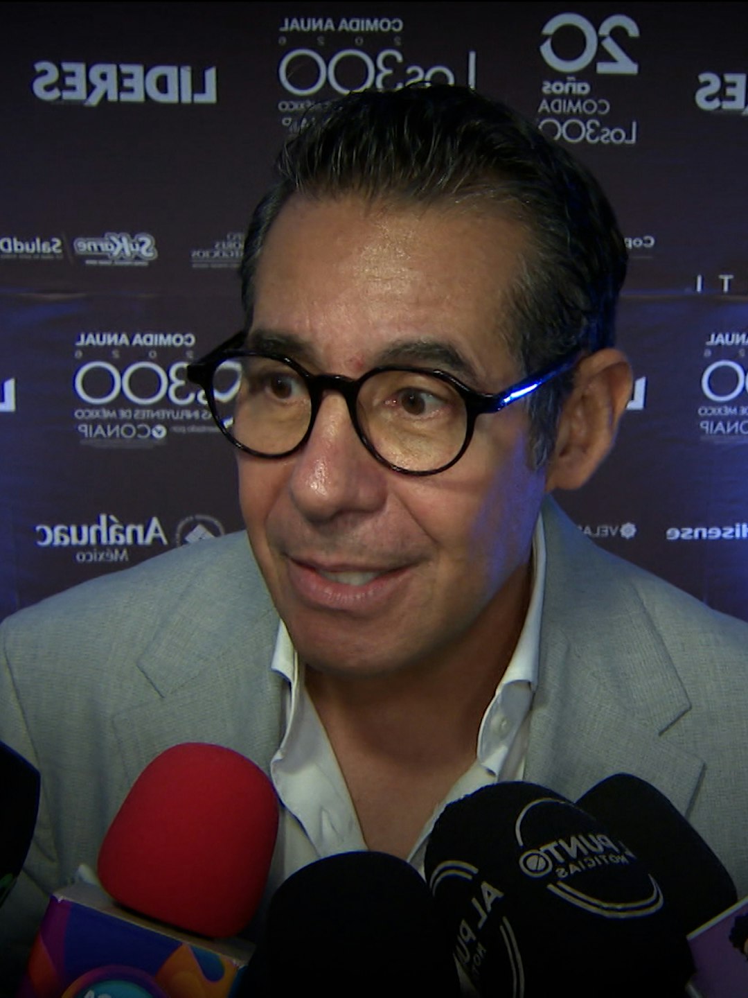 ¿Yordi Rosado sufrió censura por la entrevista a Luis de Llano? Esto reveló el conductor