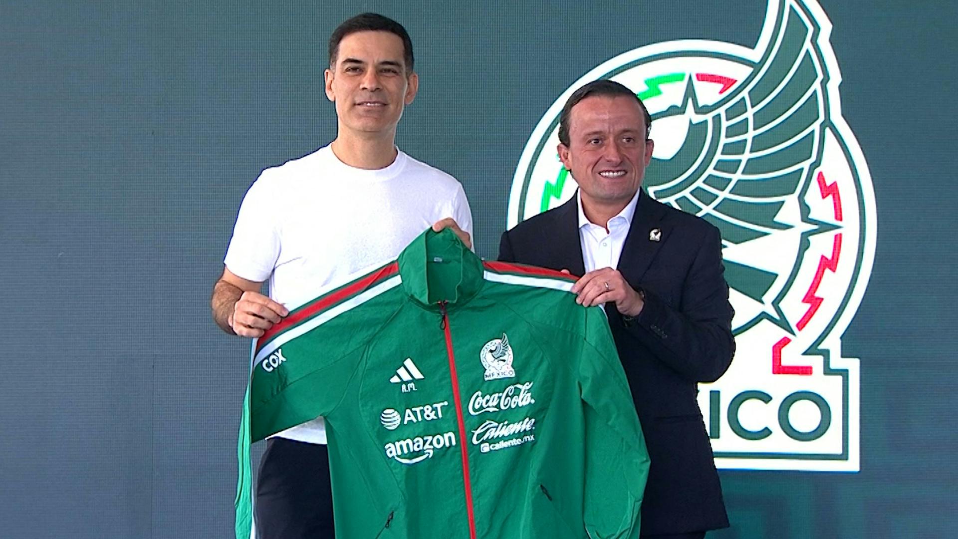 ¡Así fue la presentación oficial de Rafa Márquez como DT de la Selección Azteca!
