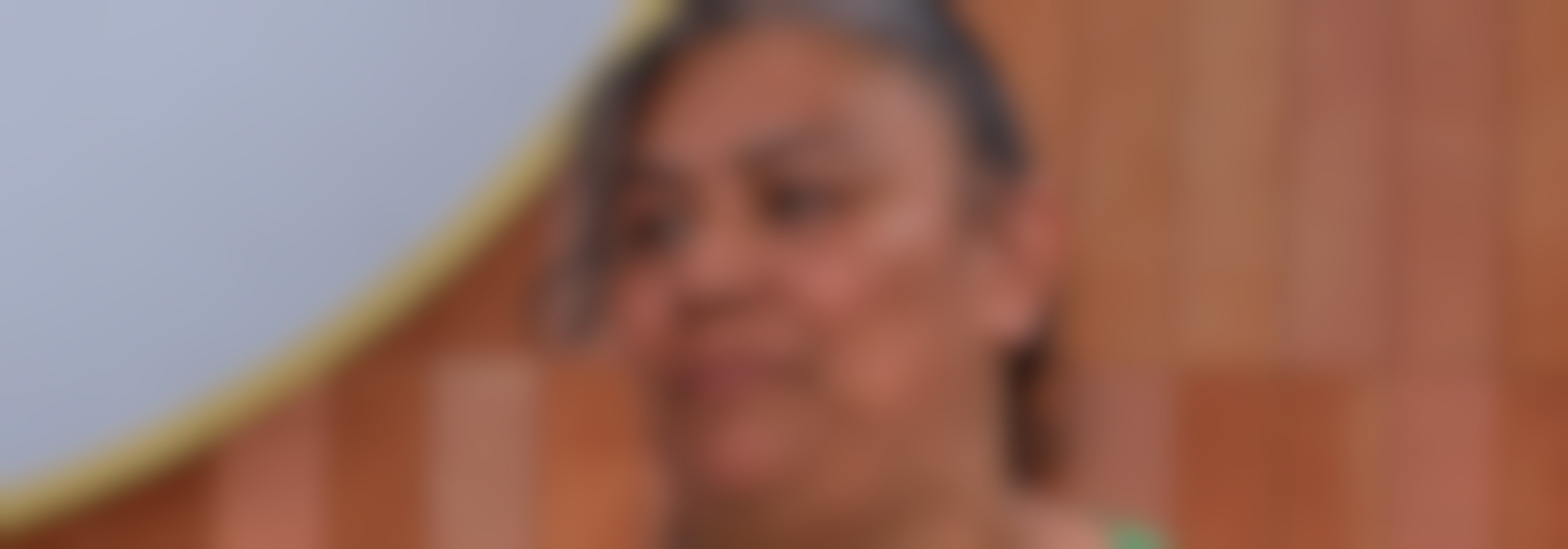 “Mi hijo humilla y manipula a mi nuera, y ella cree que eso es amor” Beatriz no está feliz con el matrimonio de su hijo