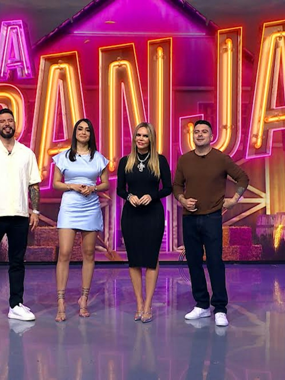 Al Extremo: robo de moto, tostadas de pata, un teatro lleno de oscuridad y el mejor chisme de La Granja VIP