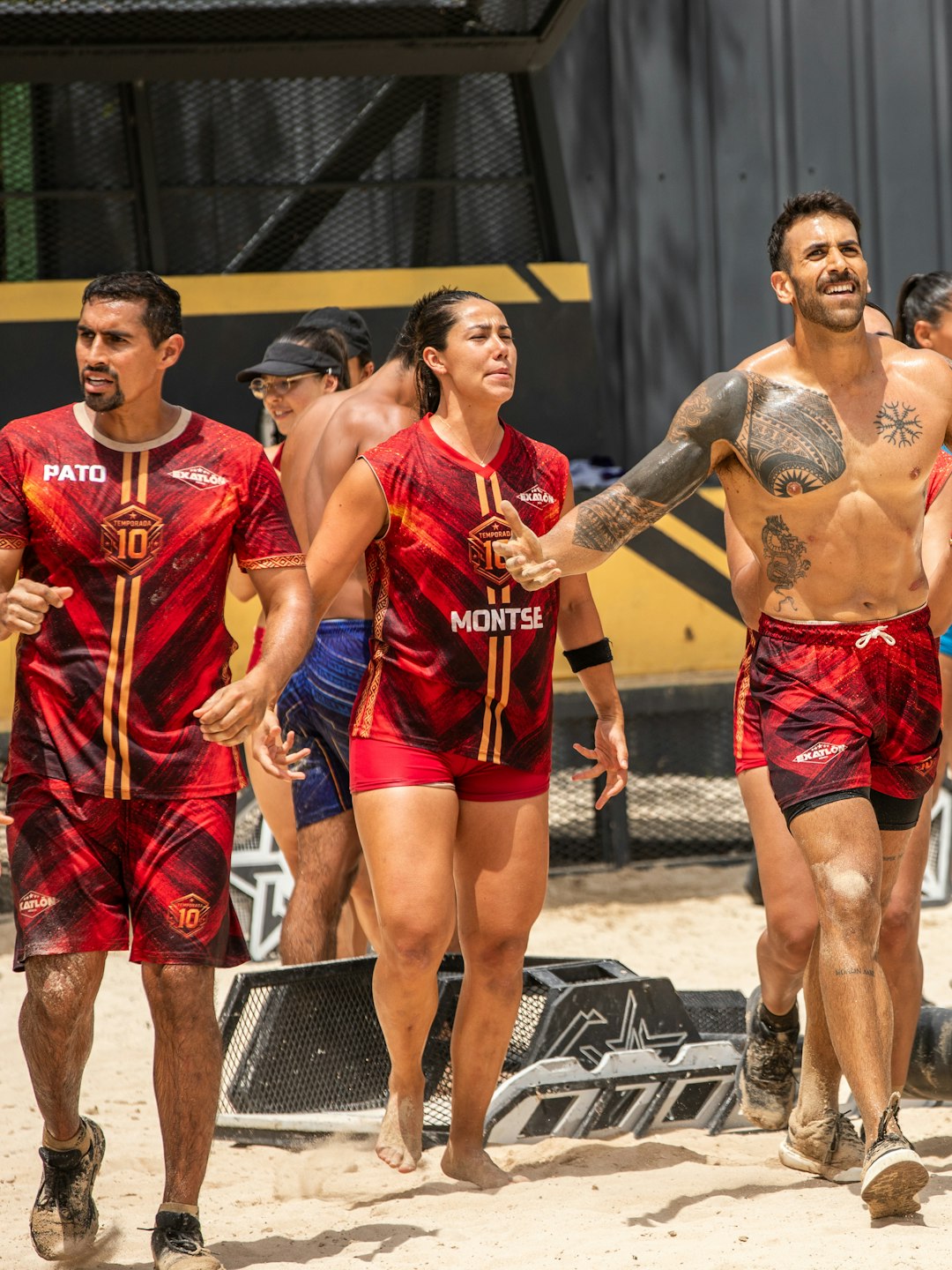 Exatlón México | De los empujones a los pleitos, Emilio y Leo se hacen de palabras en el circuito de Duelo de Supervivencia