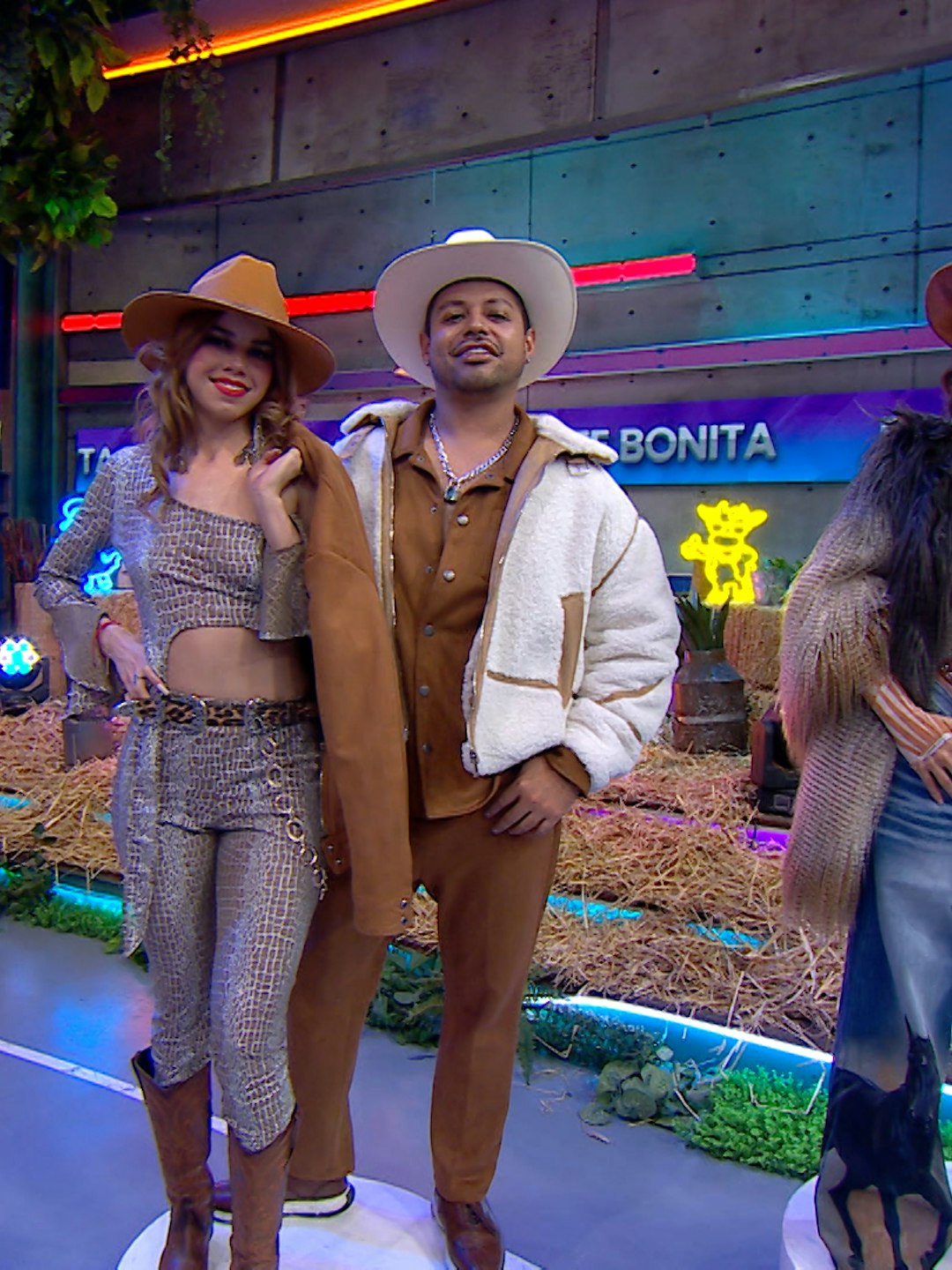 ¡Los mejores looks y outfits inspirados en La Granja VIP!