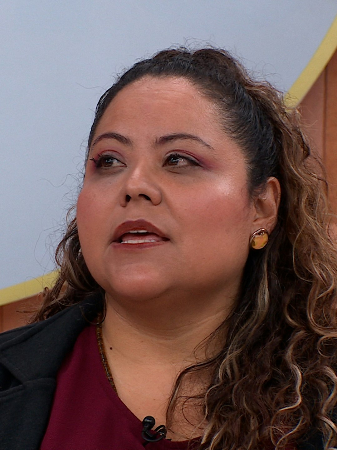 ¡Se la pasa dormida! A la hermana de Norma le vale que su mamá esté enferma y no ayuda