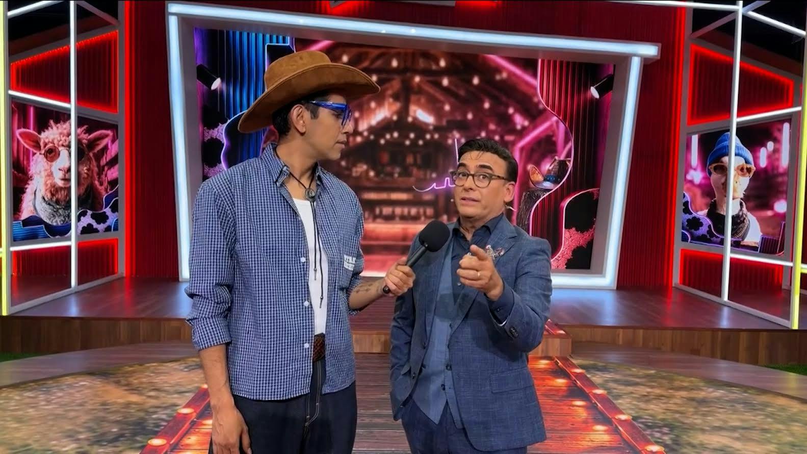 En Al Extremo analizan a Bicolor, el antihéroe que causa risas en La Granja VIP