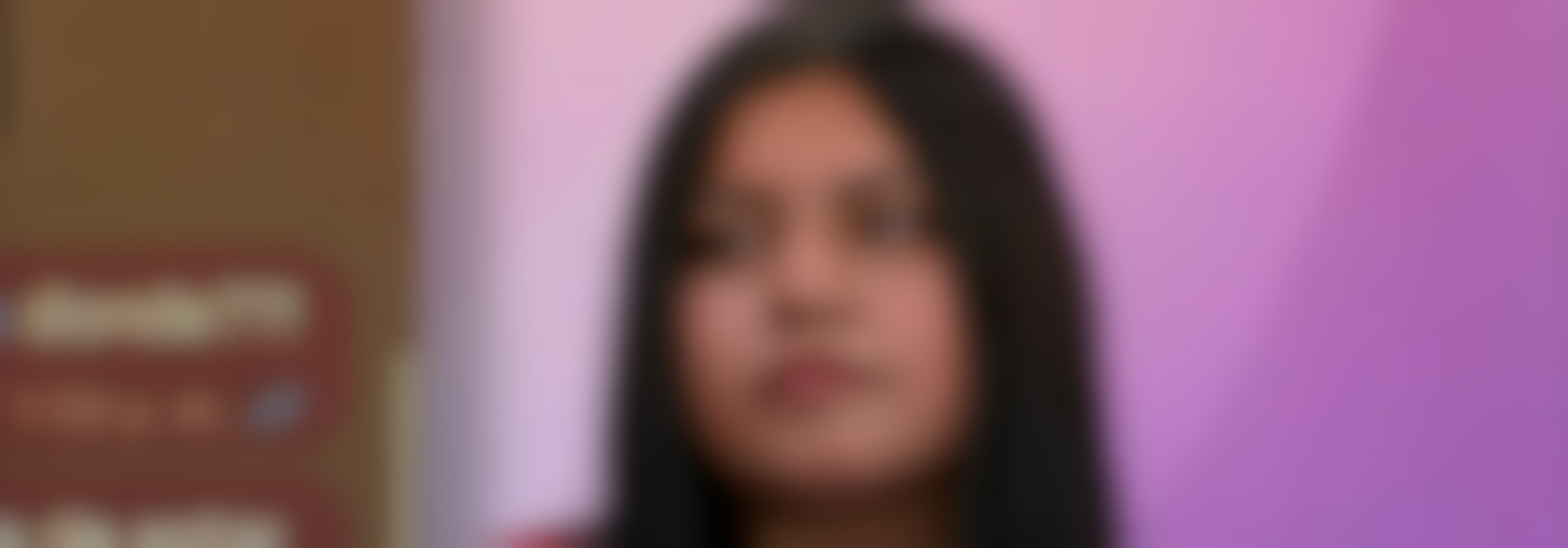 ¡La seduce el novio de su amiga! Cinthia acusa al novio de su amiga de coquetearle