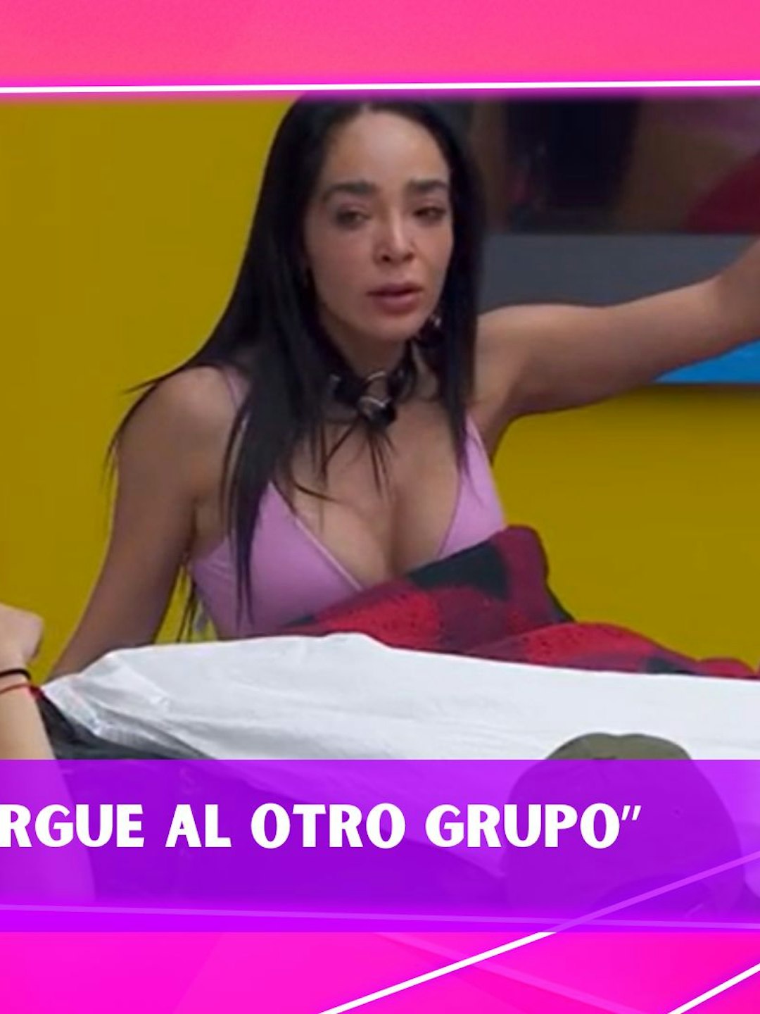 Manelyk quiere correr a este Granjero de su grupo por querer llevarse bien con todos