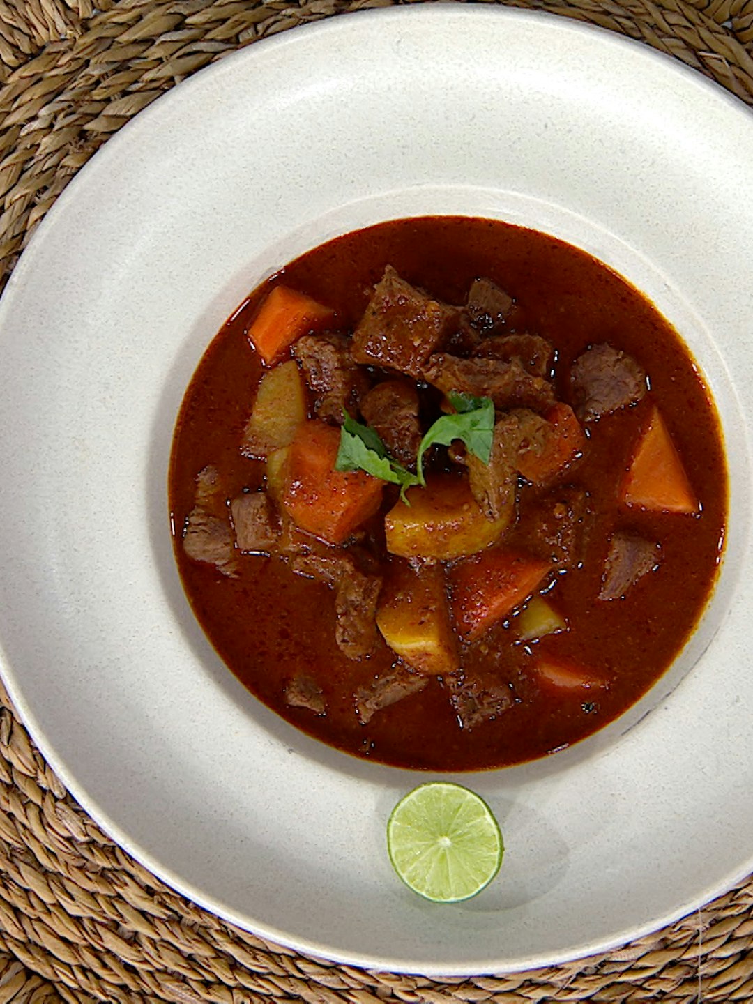 ¡Aprende a preparar arrachera en adobo y arranca la semana con el pie derecho!