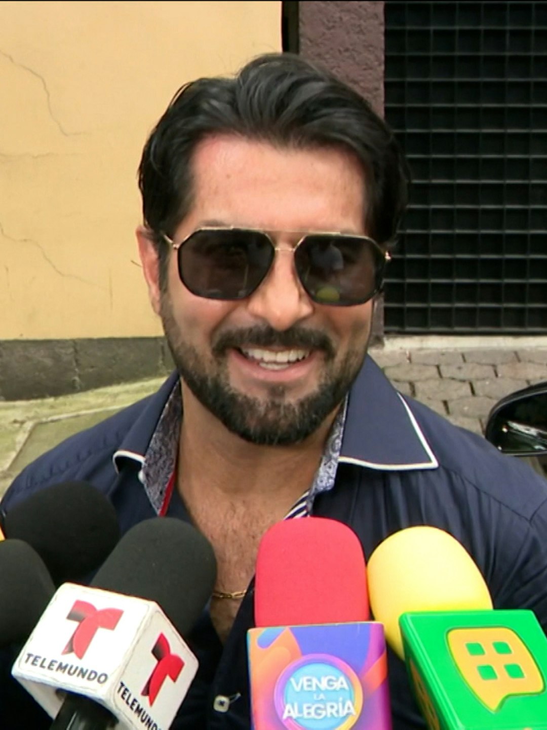 “Compartiría esto con él”; Arturo Carmona habla sobre entregar a su hija Melenie en el altar junto a Cruz Martínez