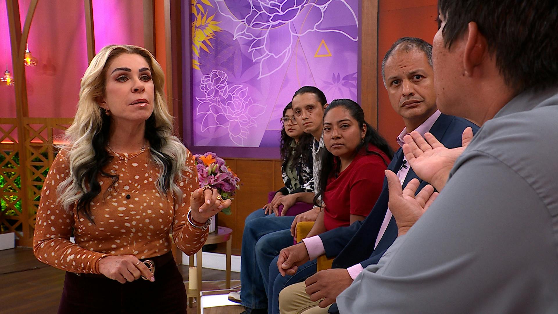 Mi ex quiere acabar conmigo | Acércate a Rocío Programa del 2 de octubre del 2026