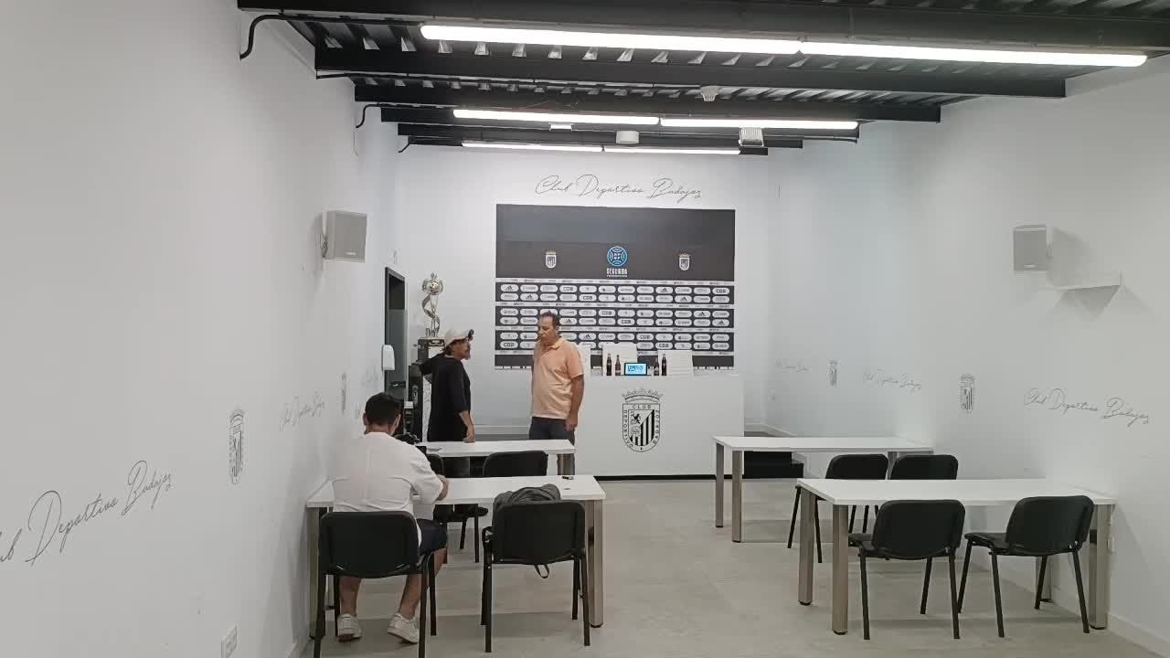 PRESENTACIÓN ÓSCAR SANTIAGO | DESDE EL NUEVO VIVERO