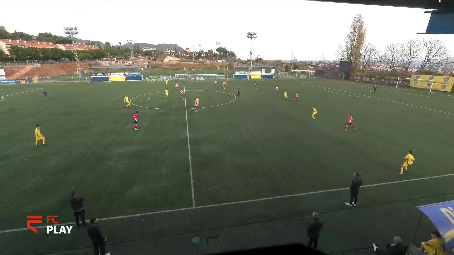 JUVENIL SEGONA DIVISIÓ, GRUP 27	JUVENIL CANO/RAUL AUTOLAND	VILASSAR DE MAR