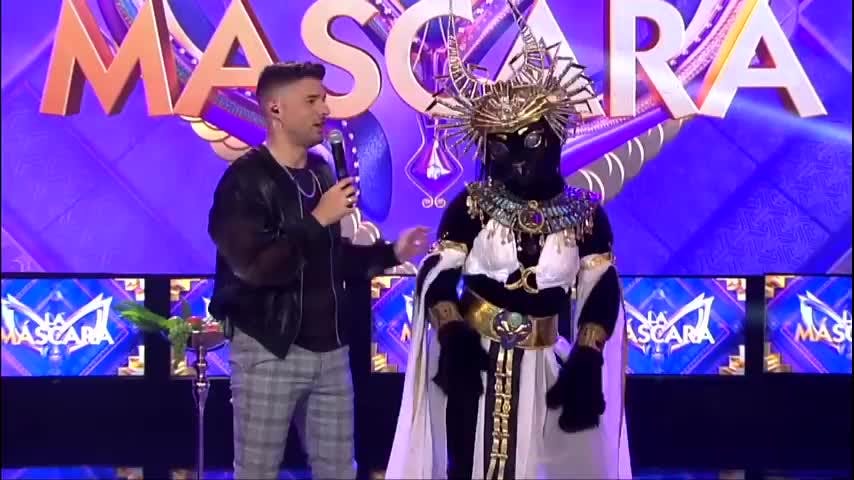Show 3: La Piña